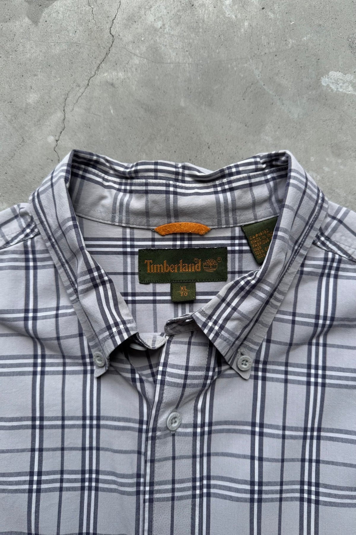 Timberland Grey Cropped Long Sleeve Button Up — 2000s (XL) - Retrospective Store