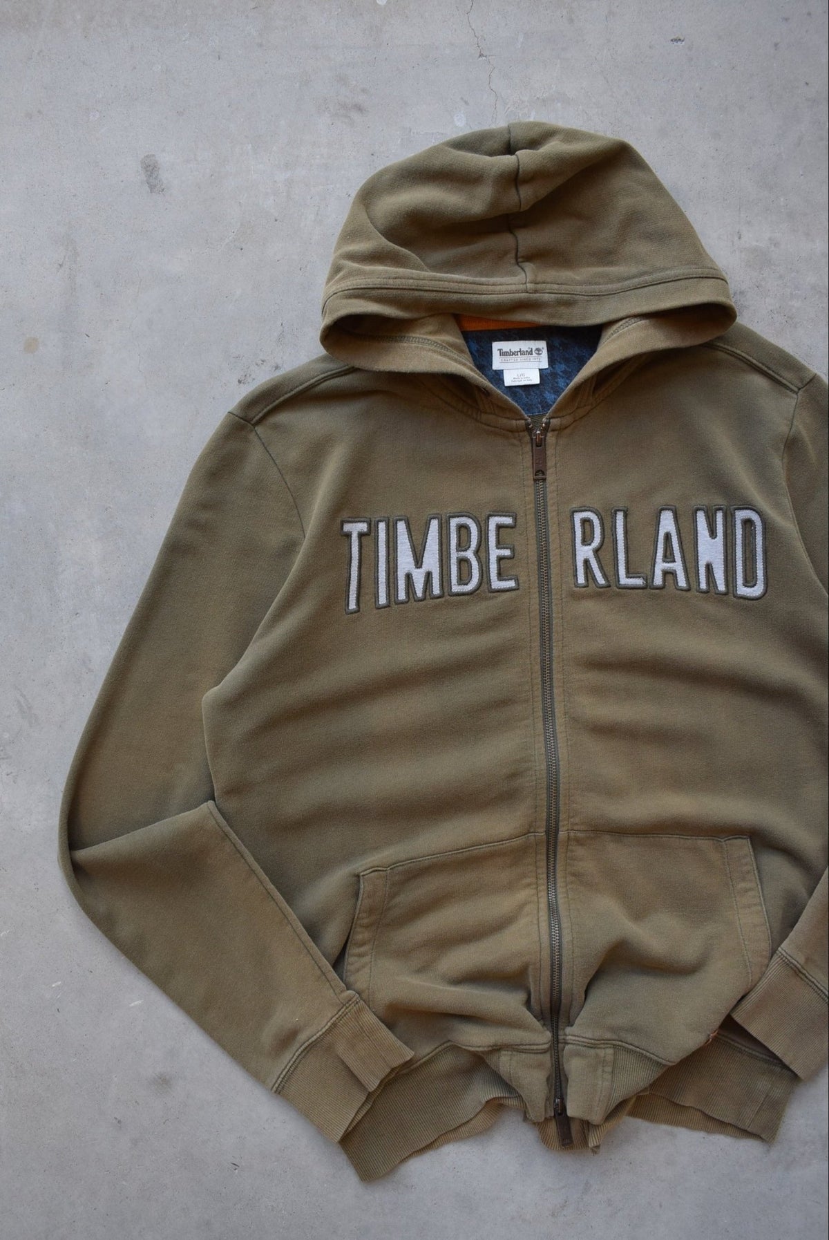 Timberland Olive-Green Embroidered Spellout Full-Zip Hoodie — 2000s (L) - Retrospective Store