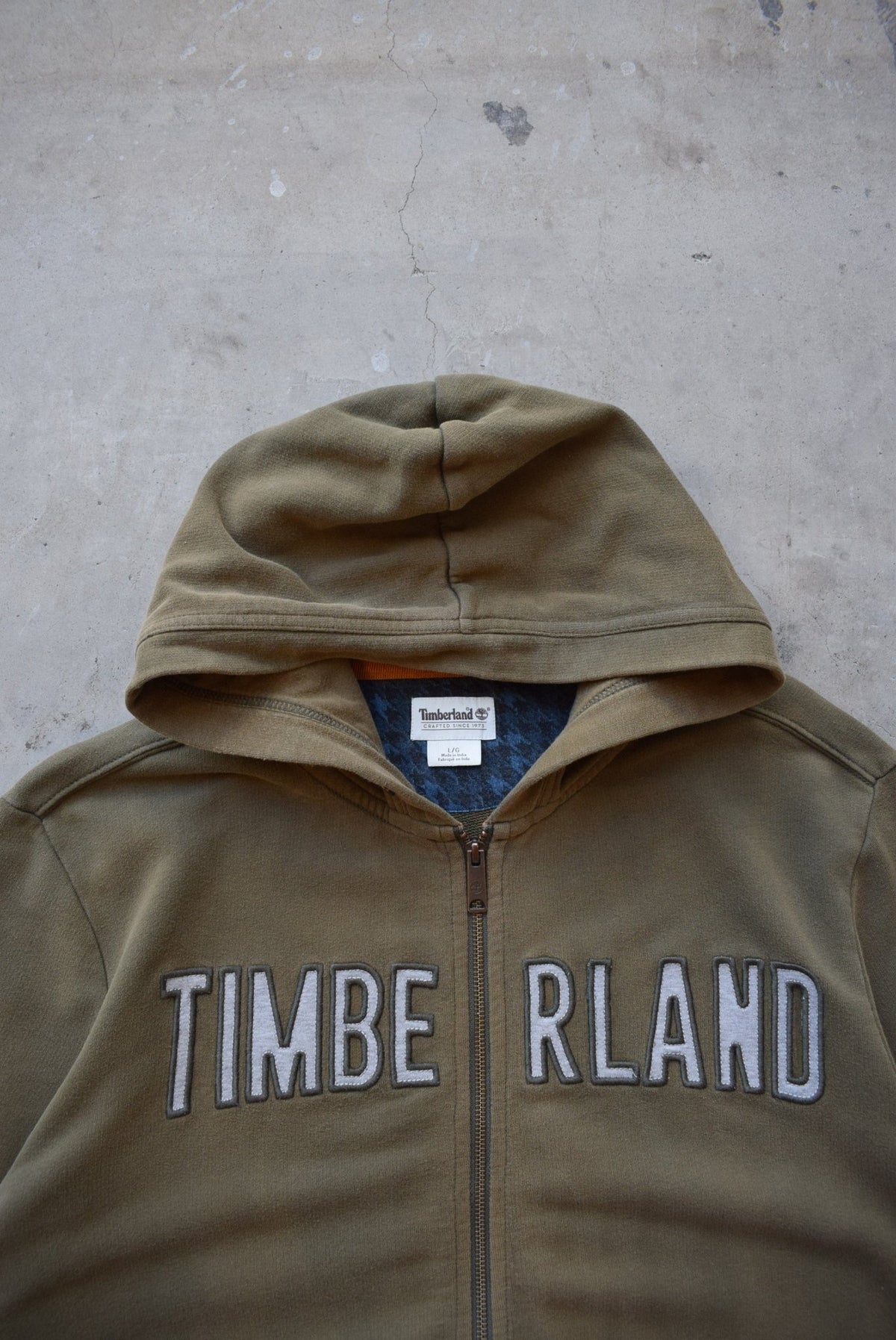 Timberland Olive-Green Embroidered Spellout Full-Zip Hoodie — 2000s (L) - Retrospective Store