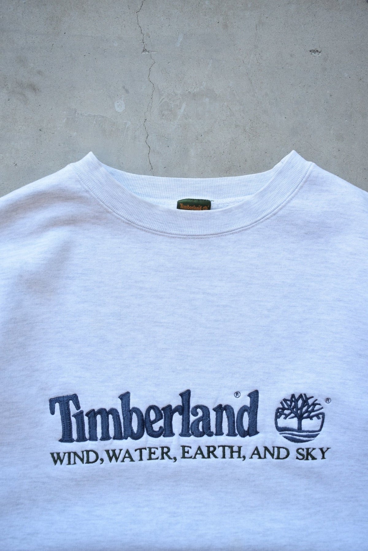 Timberland Weathergear Grey Embroidered Spellout Crewneck — 1990s (M) - Retrospective Store