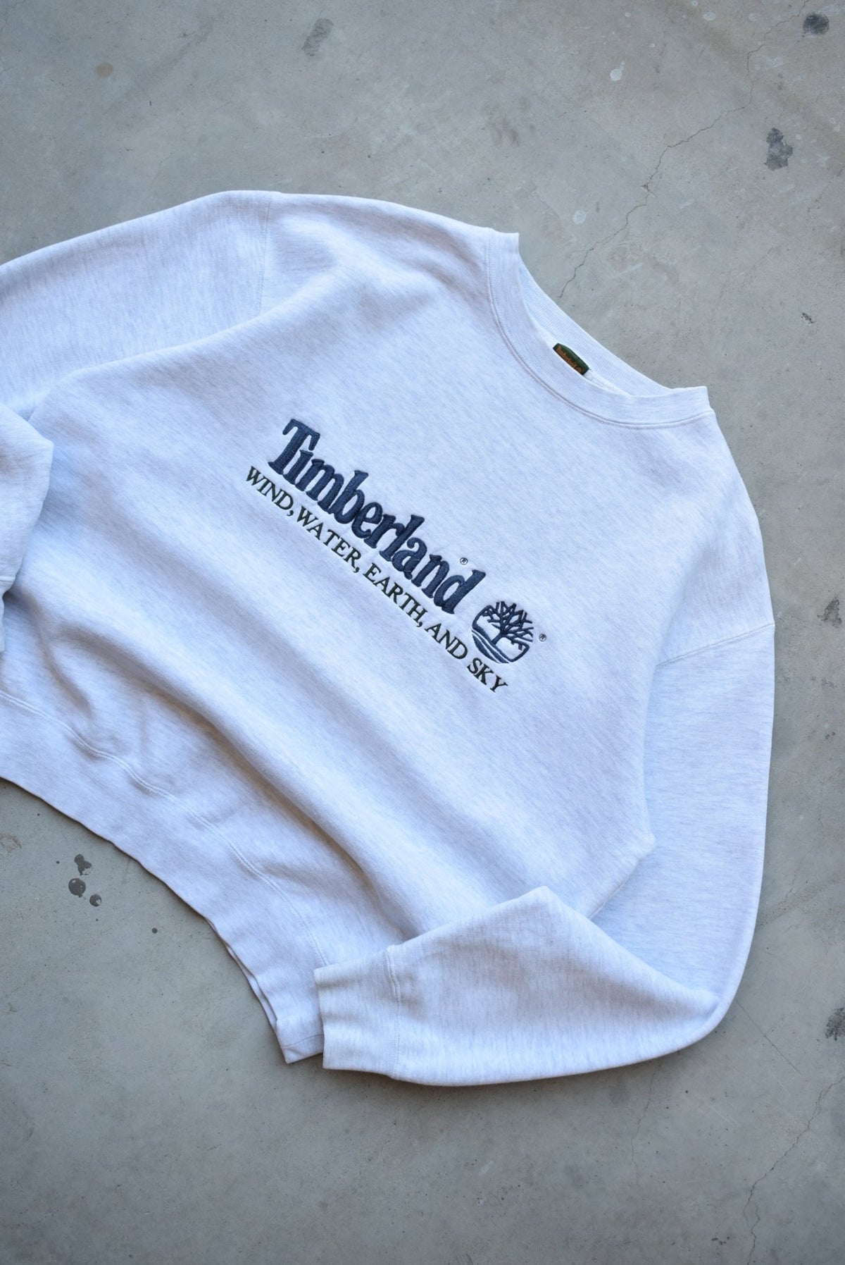 Timberland Weathergear Grey Embroidered Spellout Crewneck — 1990s (M) - Retrospective Store