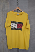 Tommy Hilfiger Jeans Spellout Tee — 2000s (XL) - Retrospective Store