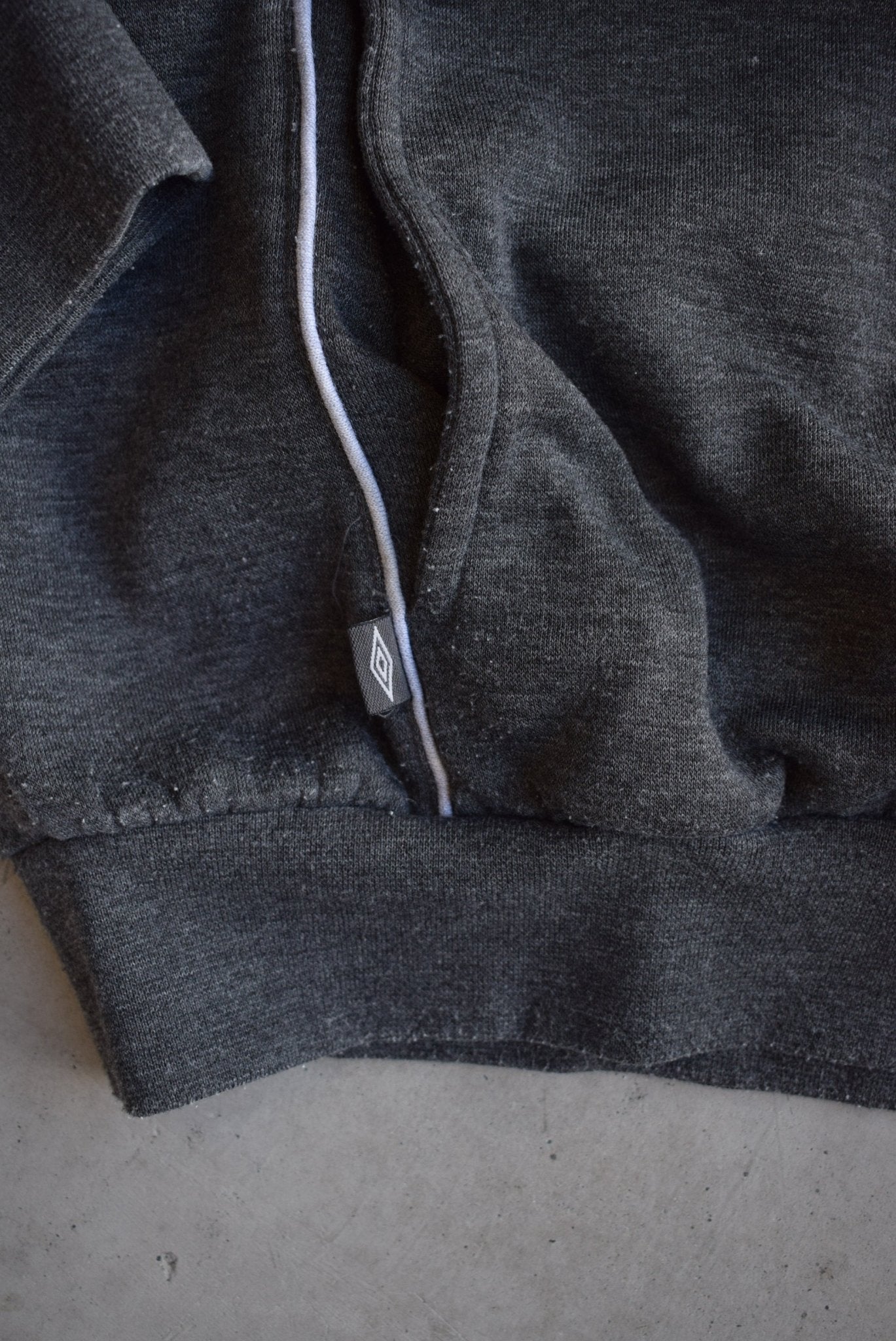 Umbro Charcoal Embroidered Jacket — 2000s (XL) - Retrospective Store