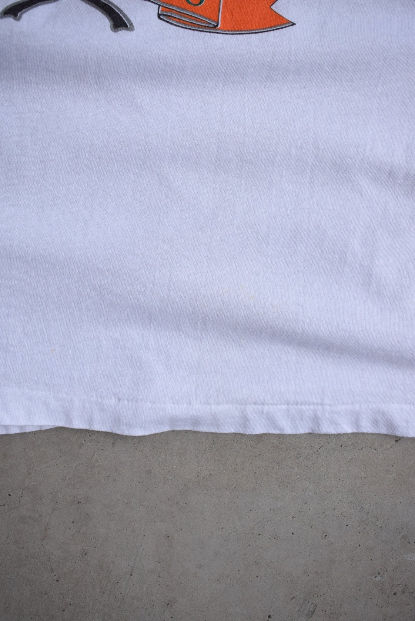 University of Miami White Graphic Tee — 1990s (M) - Retrospective Store
