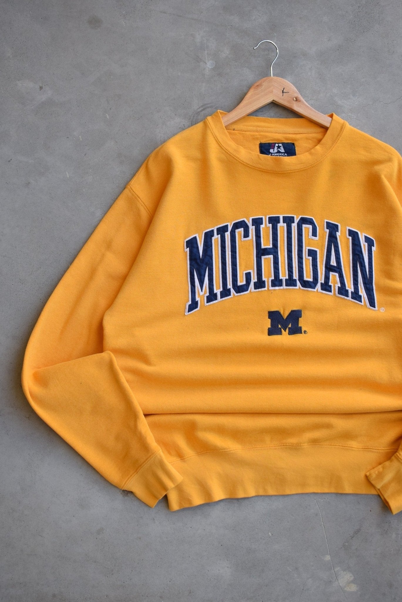 University of Michigan Embroidered Crewneck — 2000s (L) - Retrospective Store
