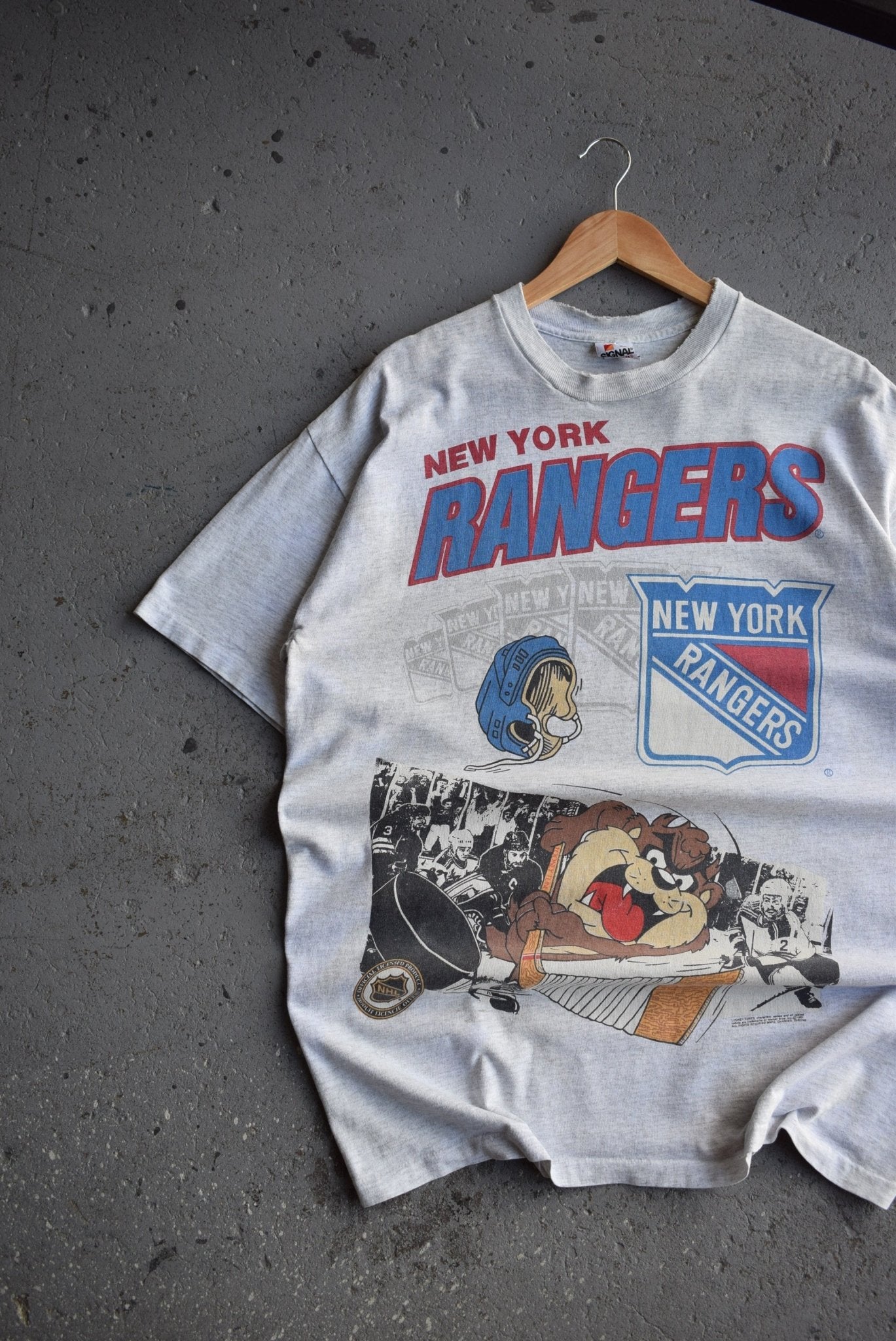 Vintage 1991 Warner Bros. x NHL New York Rangers Tee (XL) - Retrospective Store