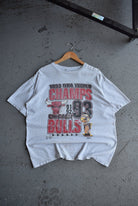 Vintage 1993 Salem x NBA Chicago Bulls World Champions Tee (XL) - Retrospective Store