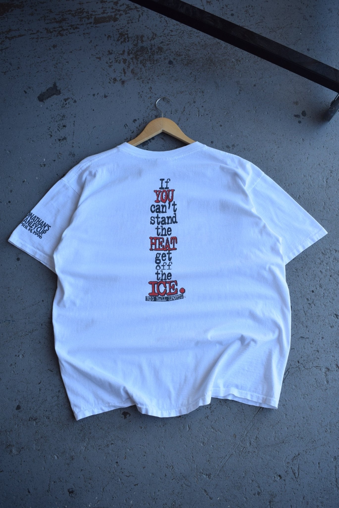 Vintage 1994 Outlaw Hockey Tee (XL) - Retrospective Store