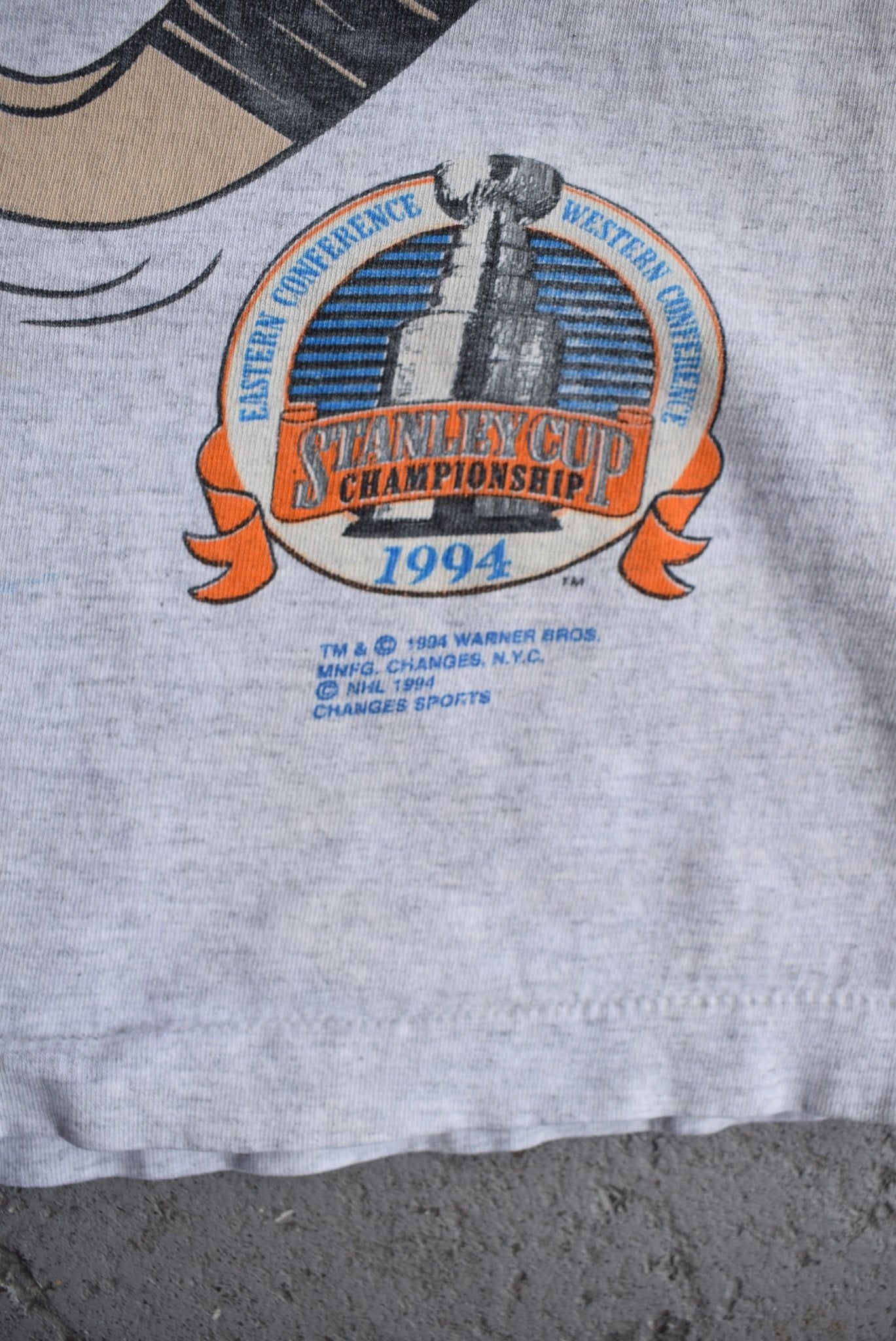 Vintage 1994 Warner Bros. x NHL New York Rangers Champions Tee (L/XL) - Retrospective Store