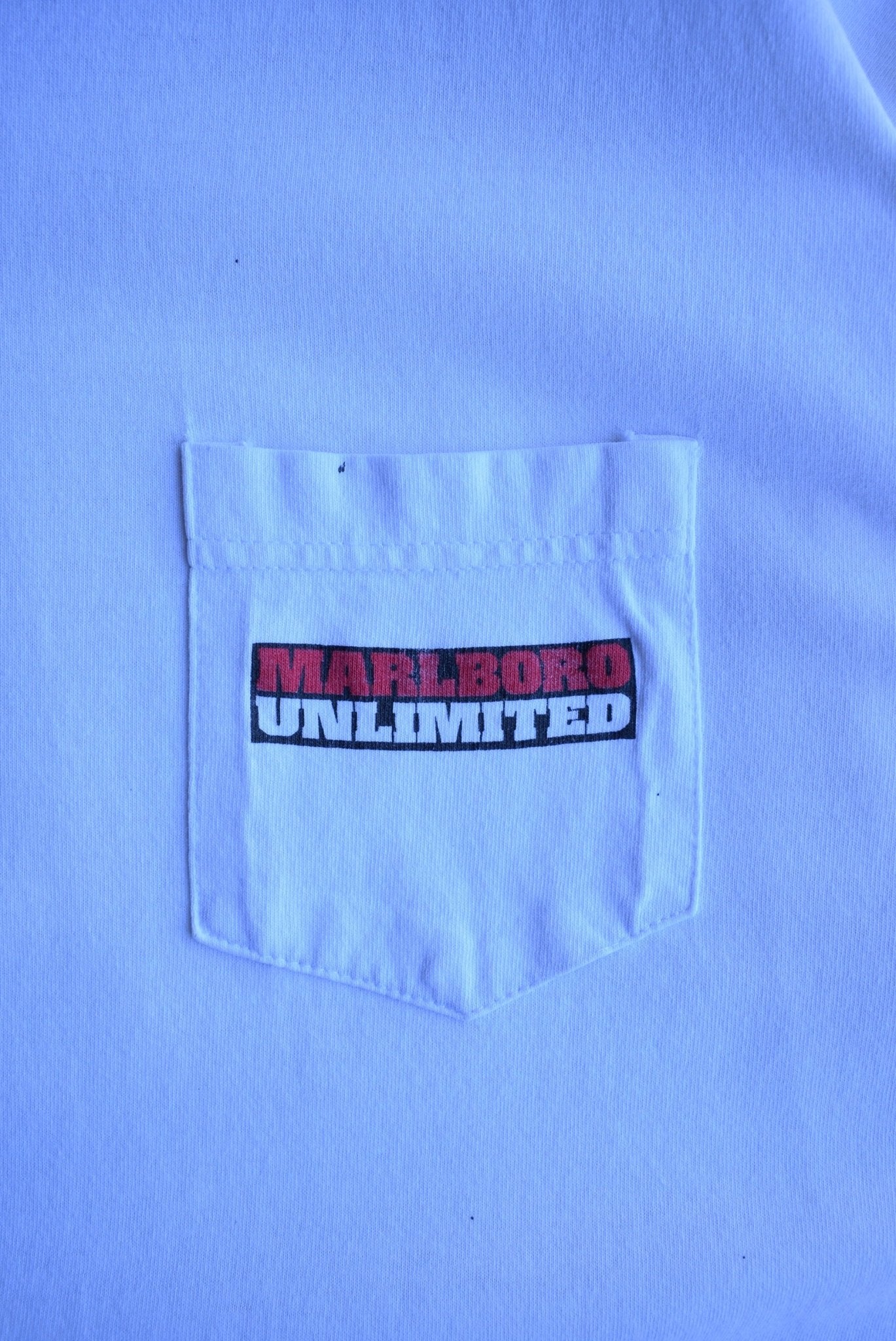 Vintage 1995 Marlboro Unlimited Pocket Tee (XL) - Retrospective Store