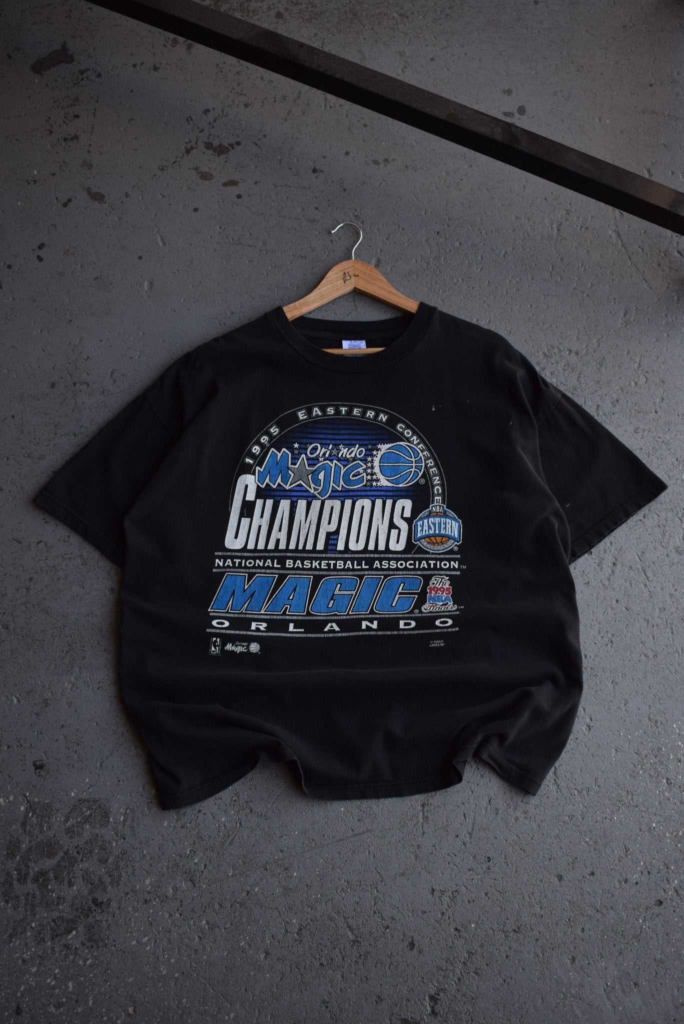 Vintage 1995 NBA Orlando Magic Eastern Conference Champions Tee (XL) - Retrospective Store