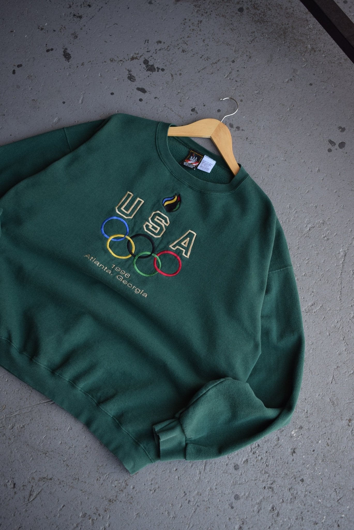 Vintage 1996 Atlanta Olympics Team USA Embroidered Crewneck (XL) - Retrospective Store