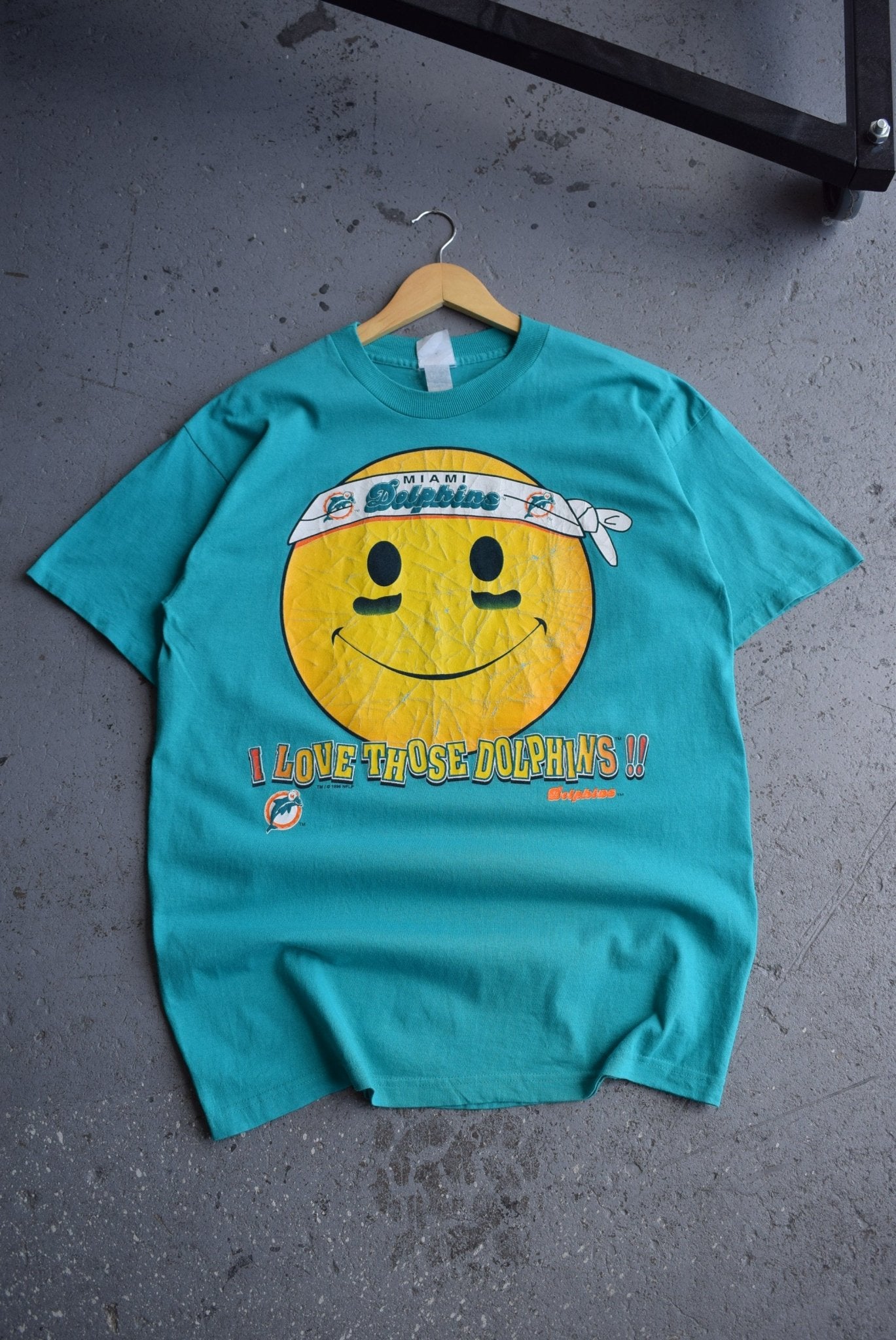 Vintage 1996 NFL Miami Dolphins Tee (L) - Retrospective Store