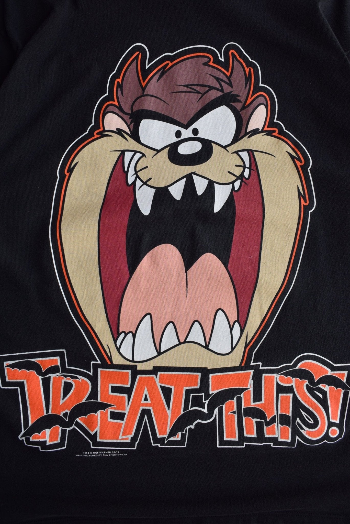 Vintage 1996 Warner Bros. Halloween Tee (L/XL) - Retrospective Store