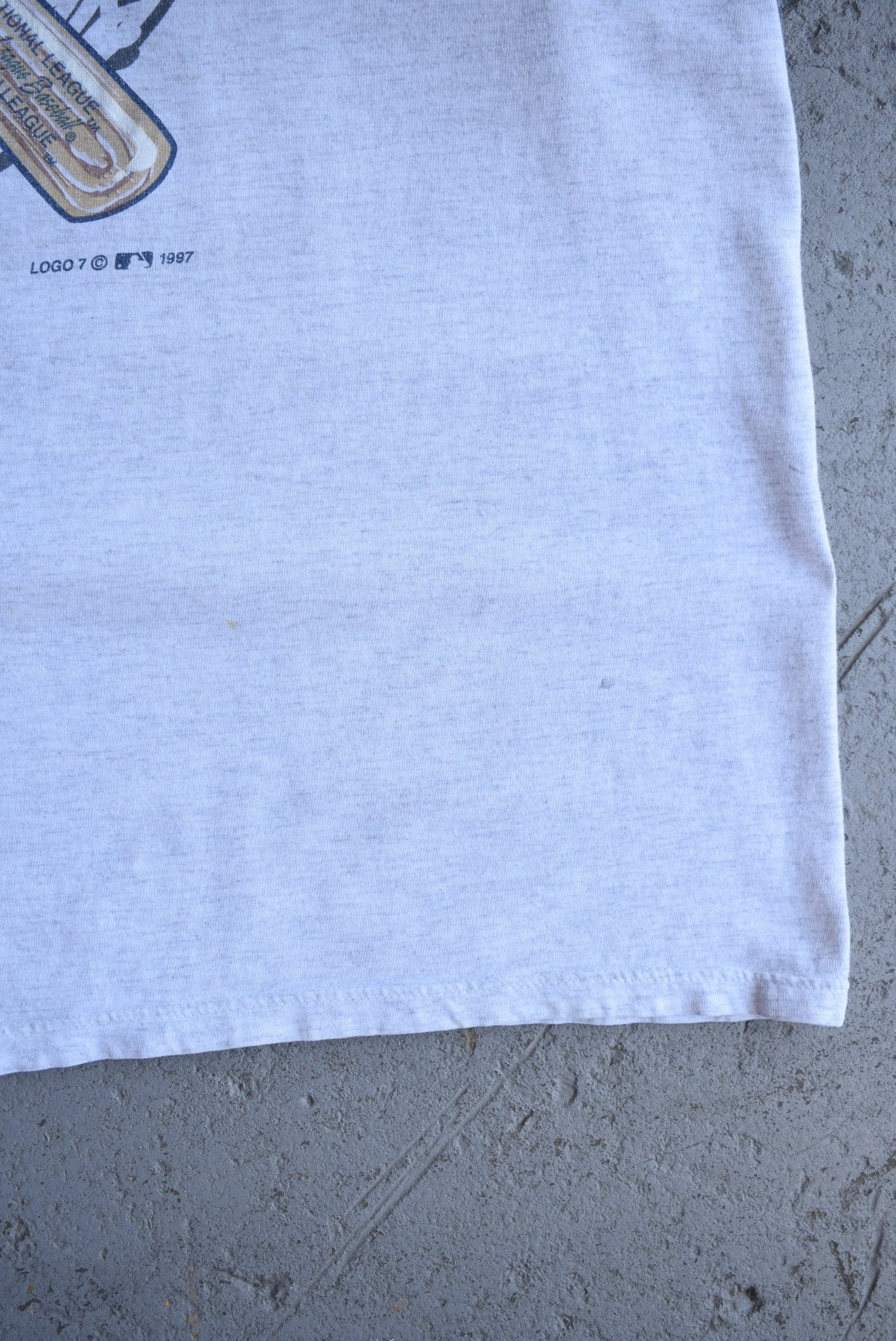 Vintage 1997 MLB Cleveland Indians Tee (XXL) - Retrospective Store