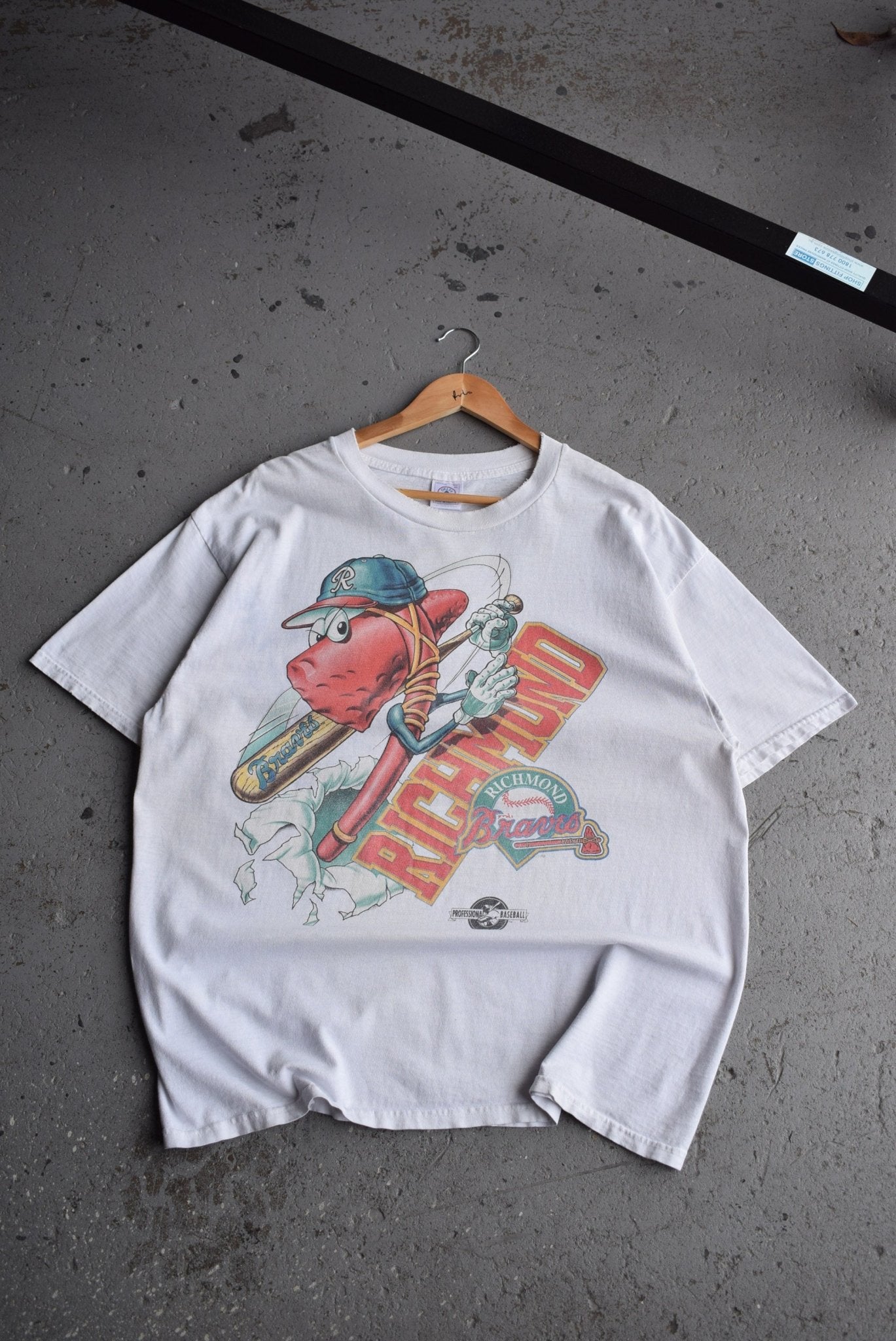 Vintage 1997 MLB Richmond Braves Tee (XL) - Retrospective Store