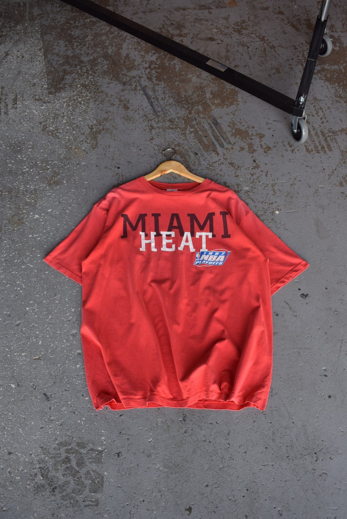 Vintage 1997 NBA Miami Heat Playoffs Tee (XL) - Retrospective Store