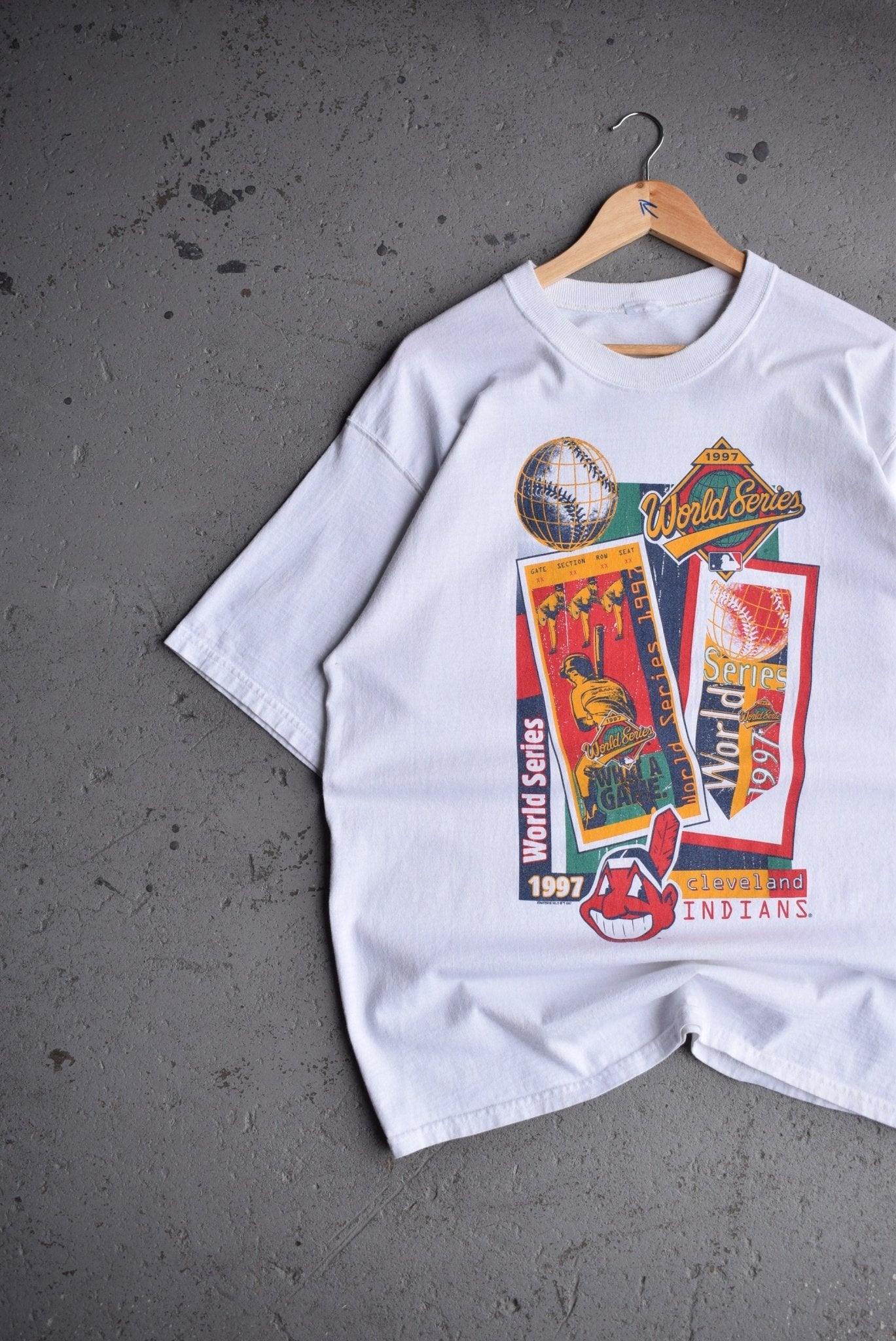 Vintage 1997 Starter x MLB Cleveland Indians World Series Tee (L) - Retrospective Store