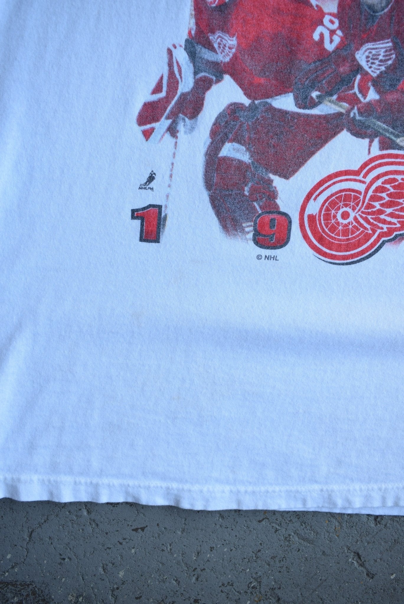 Vintage 1997 Starter x NHL Detroit Red Wings Champions Tee (XXL) - Retrospective Store