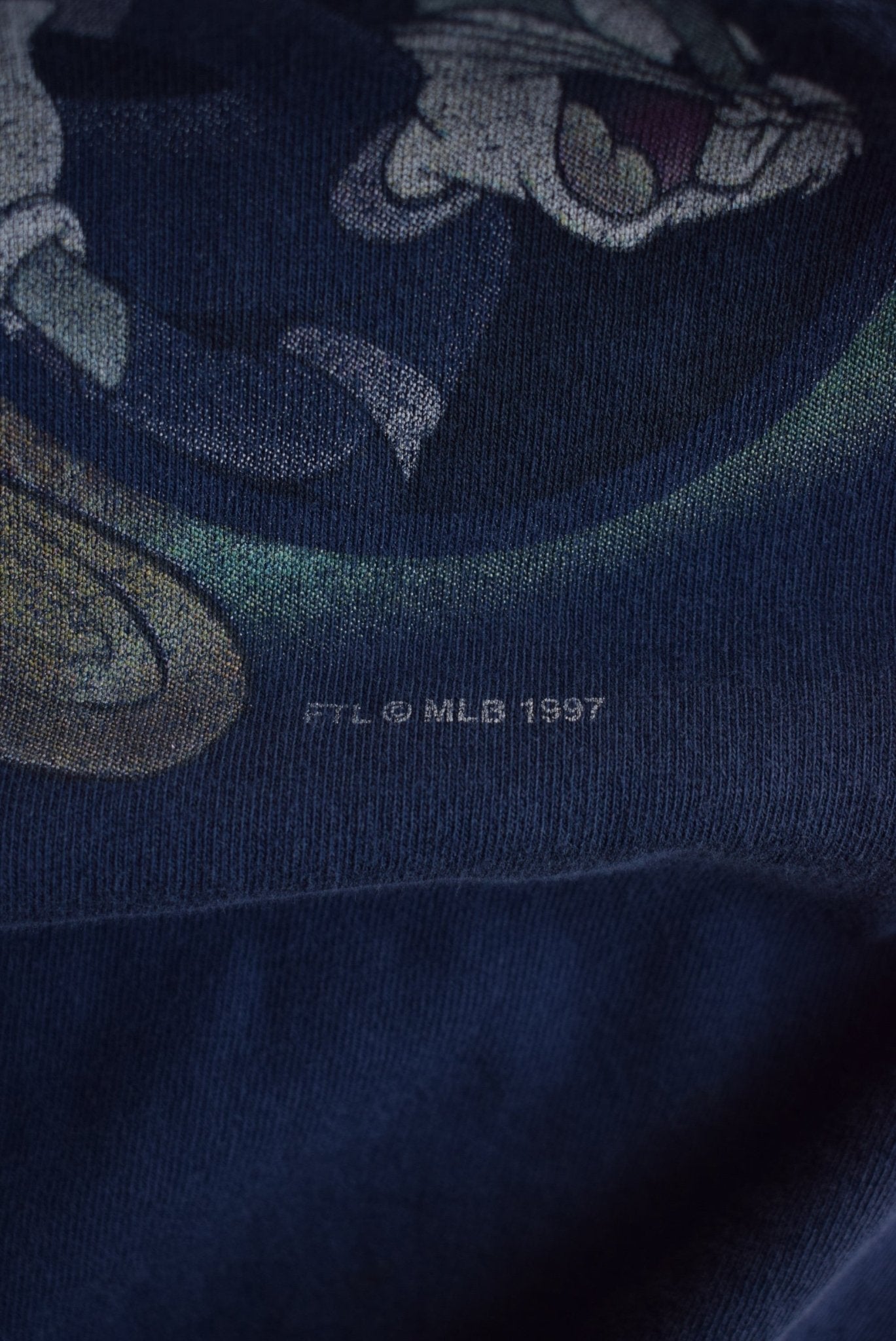 Vintage 1997 Warner Bros. x MLB New York Yankees Tee (L) - Retrospective Store