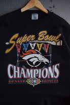 Vintage 1998 NFL Denver Broncos Superbowl XXXII Champions Crewneck (XXL) - Retrospective Store
