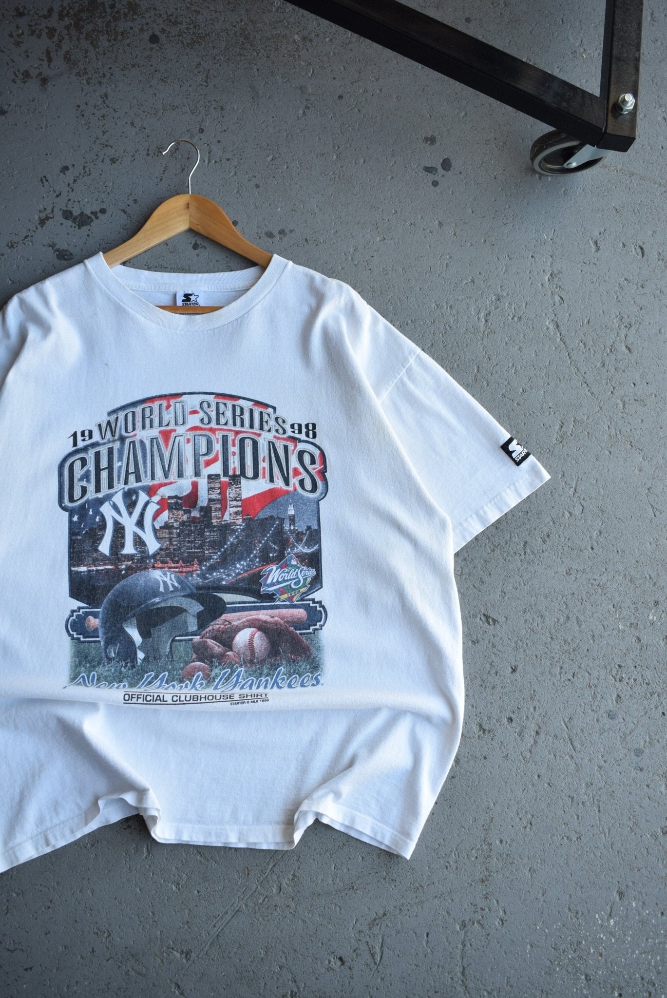 XL – Retrospective Store