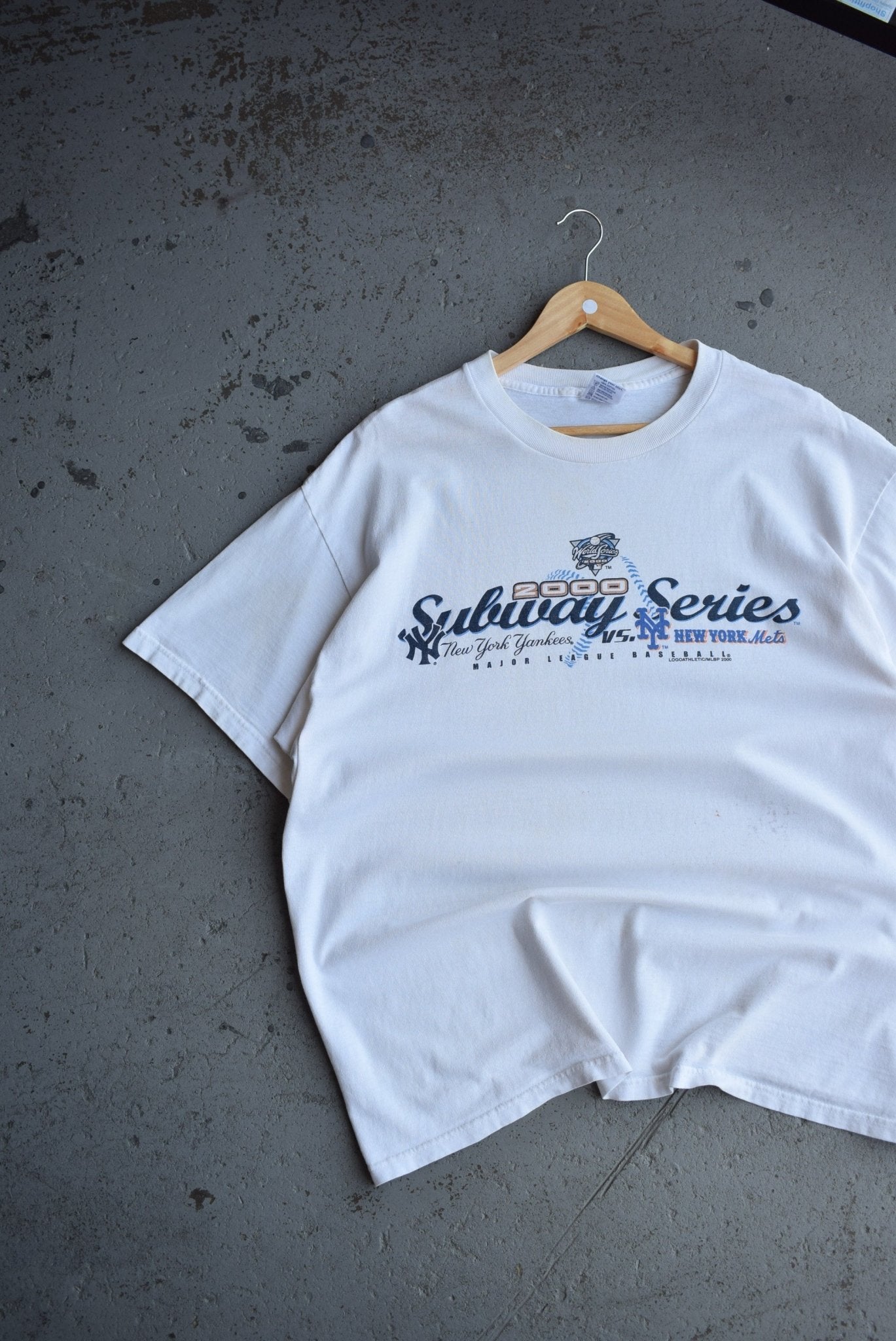 Vintage 2000 MLB Yankees vs Mets Subway Series Tee (XL) - Retrospective Store