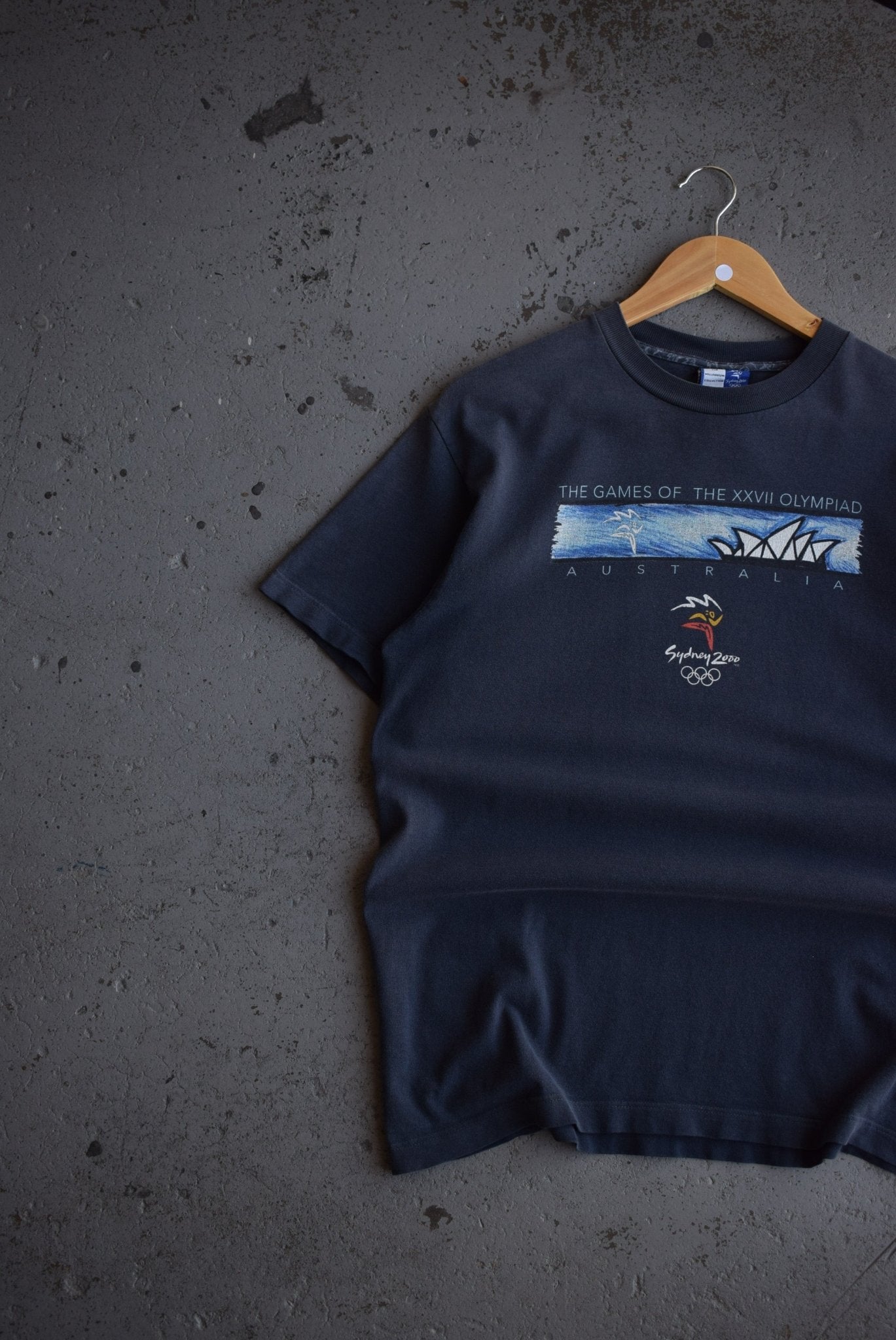 Vintage 2000 Sydney Olympics Tee (S/M) - Retrospective Store