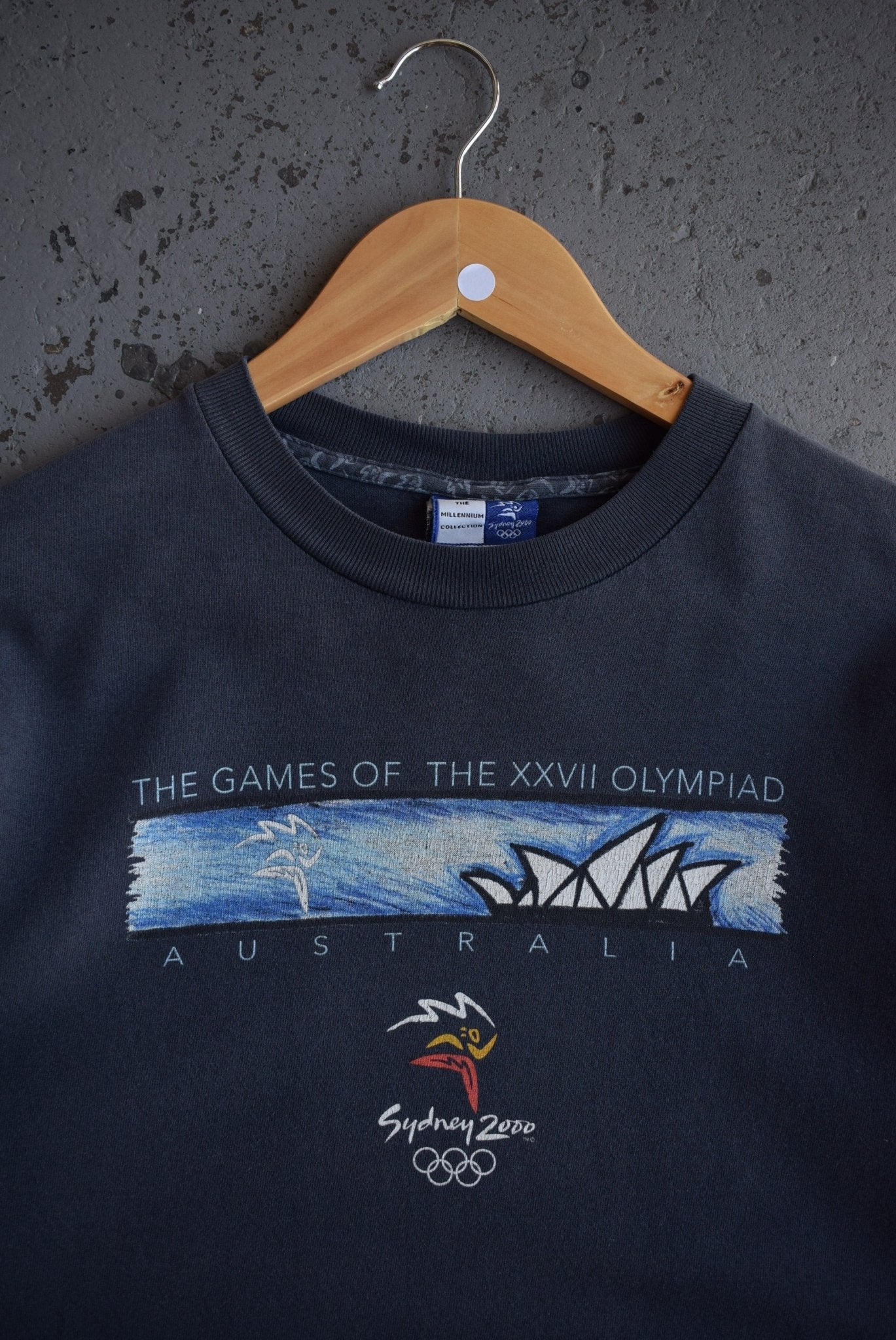 Vintage 2000 Sydney Olympics Tee (S/M) - Retrospective Store