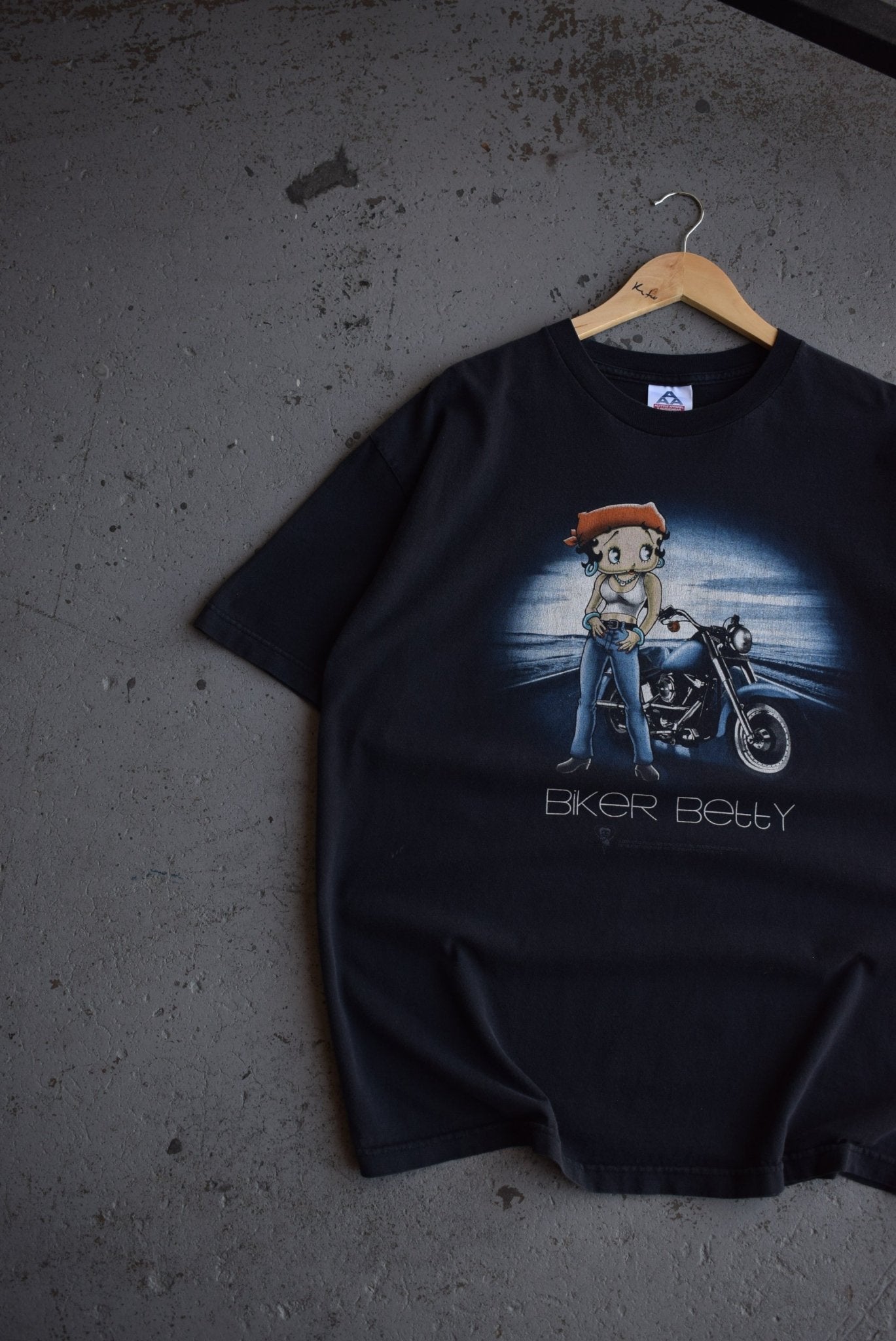 Vintage 2001 Betty Boop 'Biker Betty' Tee (XL) - Retrospective Store
