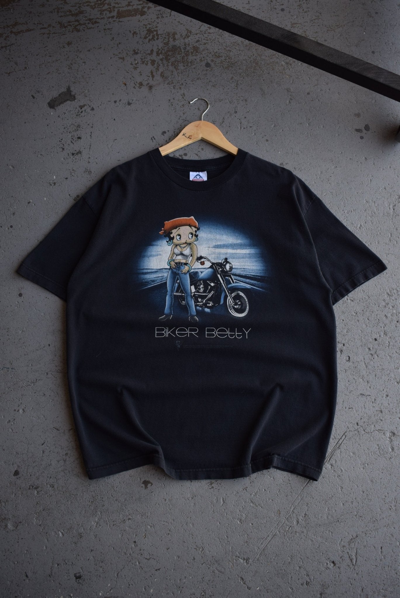 Vintage 2001 Betty Boop 'Biker Betty' Tee (XL) - Retrospective Store