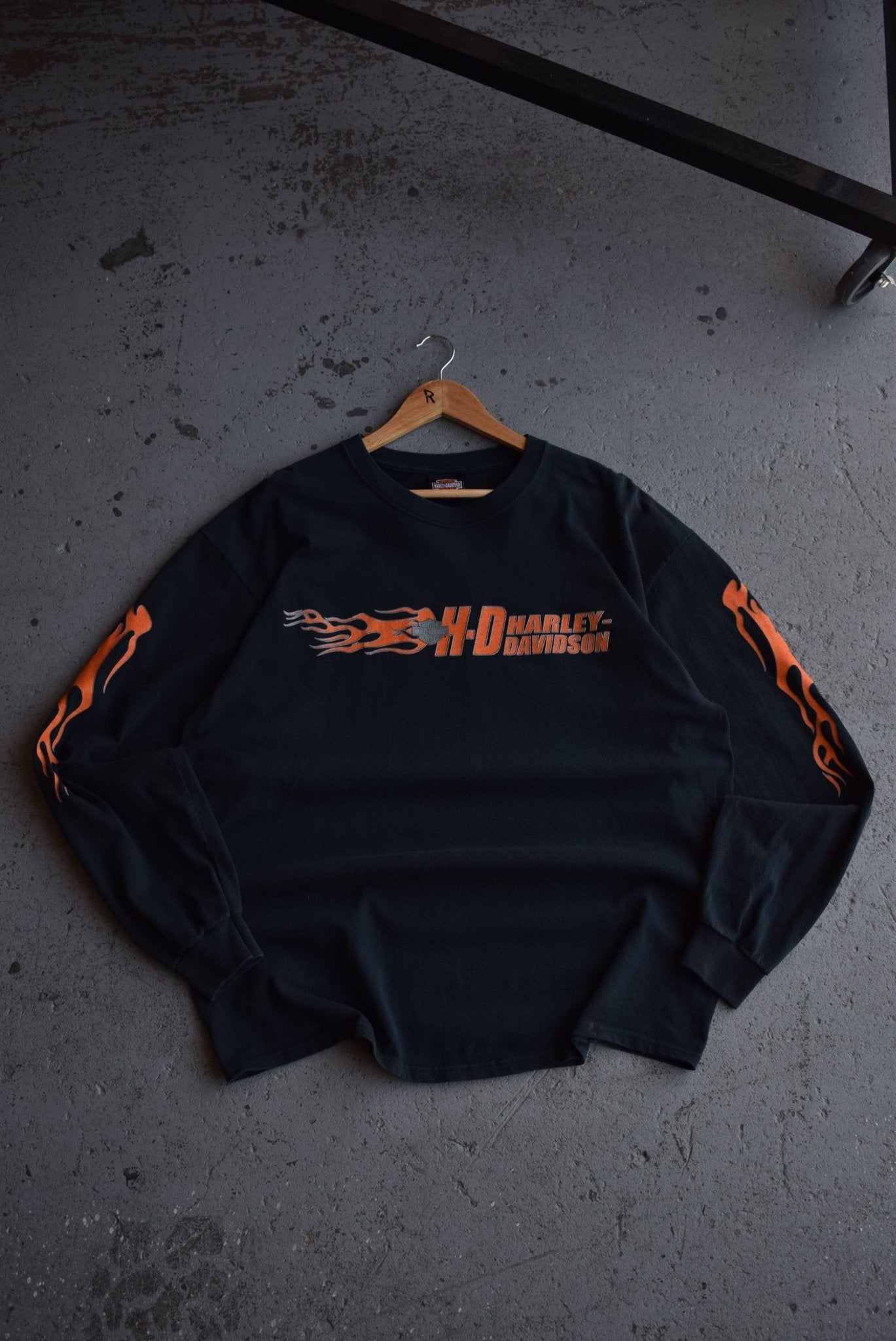 Vintage 2001 Harley Davidson Motorcycles Long Sleeve Tee (XL) - Retrospective Store