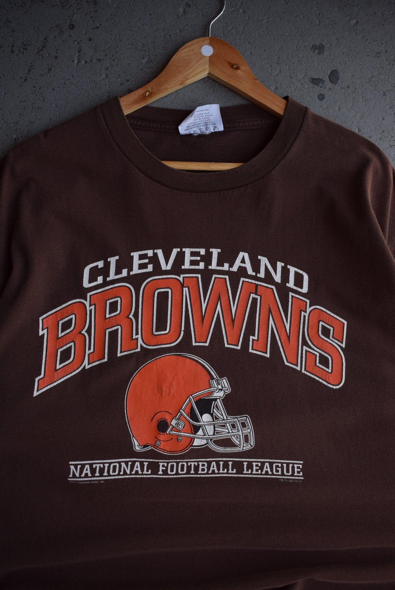 Vintage 2001 NFL Cleveland Browns Tee (XL) - Retrospective Store
