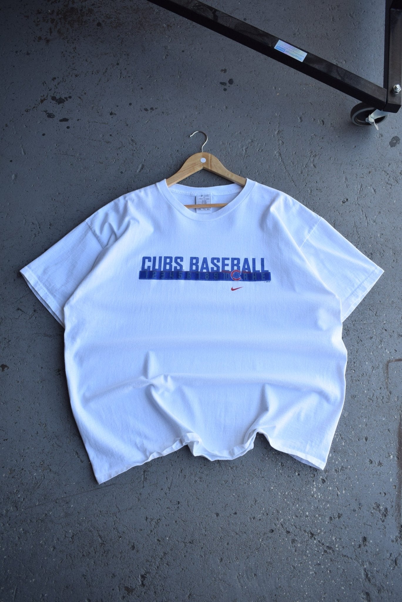Vintage 2001 Nike x MLB Chicago Cubs Tee (XXL) - Retrospective Store