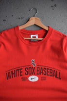Vintage 2004 Nike x MLB Chicago White Sox Embroidered Tee (L) - Retrospective Store