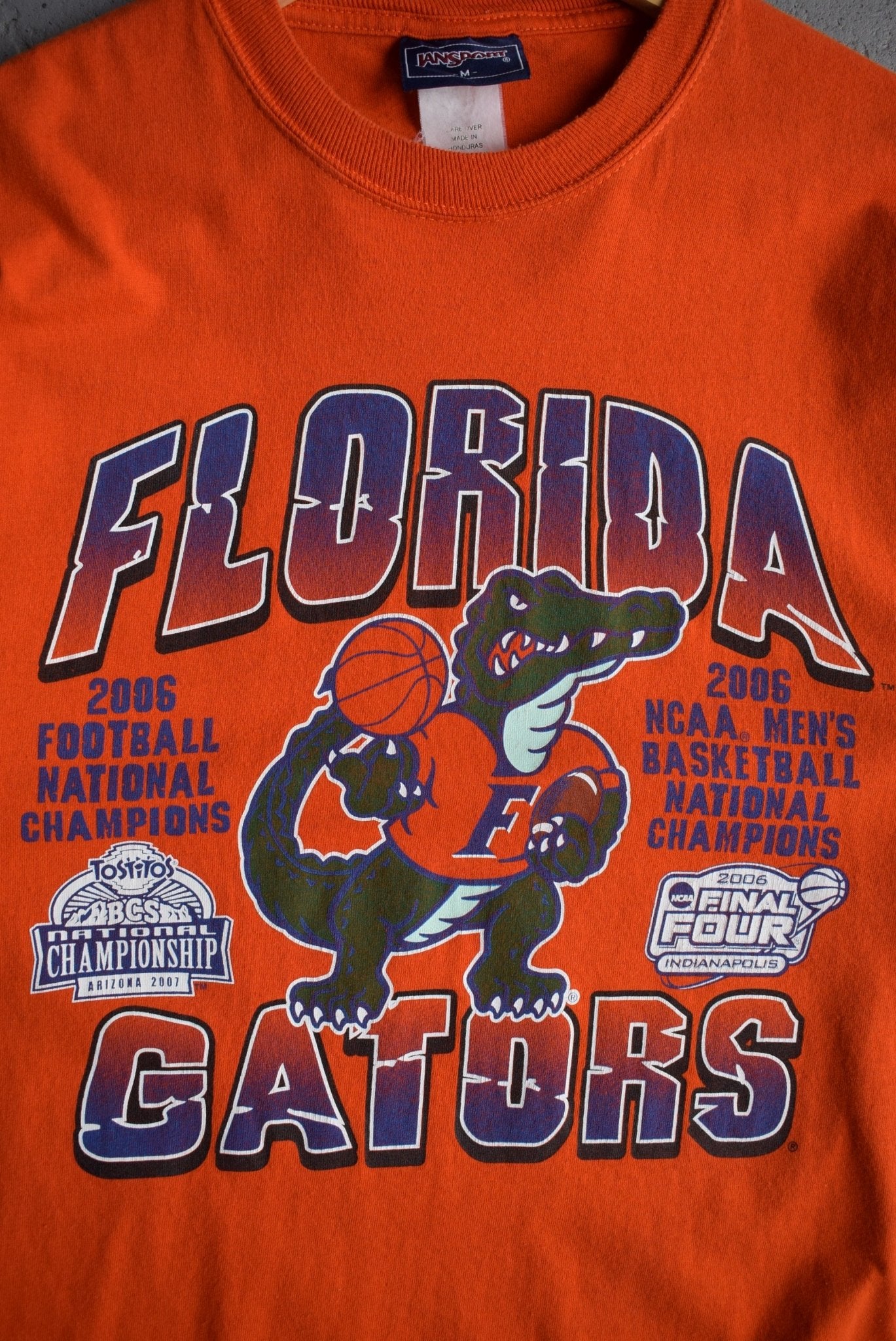 Vintage 2006 Florida Gators Basketball National Champions Tee (M) - Retrospective Store