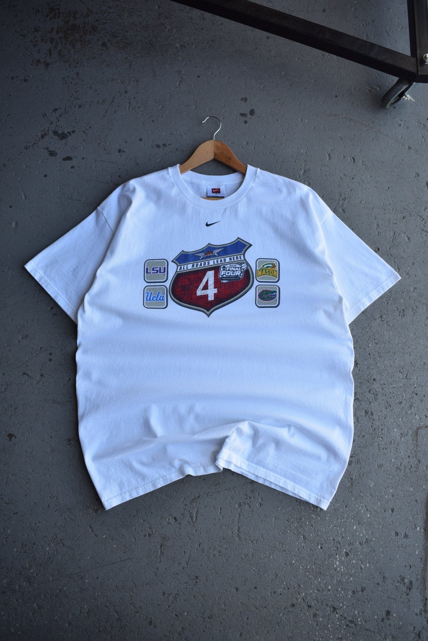 Vintage Sports & College – Retrospective Store