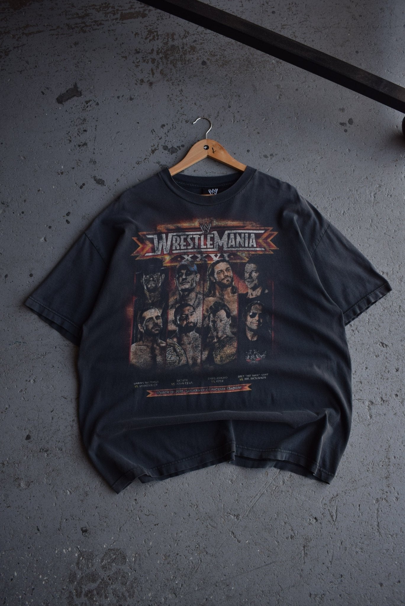 Vintage 2010 WWE WrestleMania XXVI Tee (XXL) - Retrospective Store