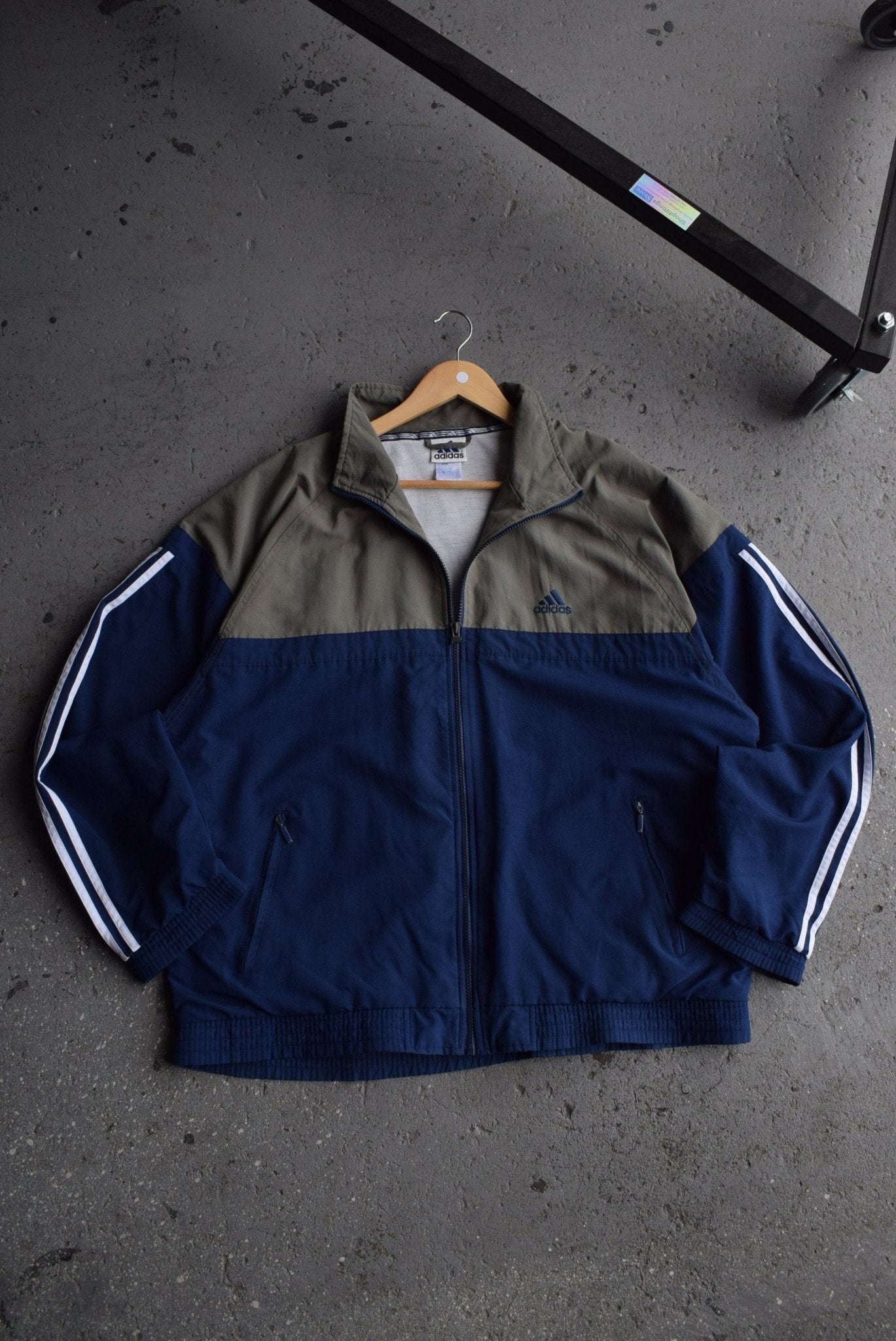 Adidas embroidered jacket clearance