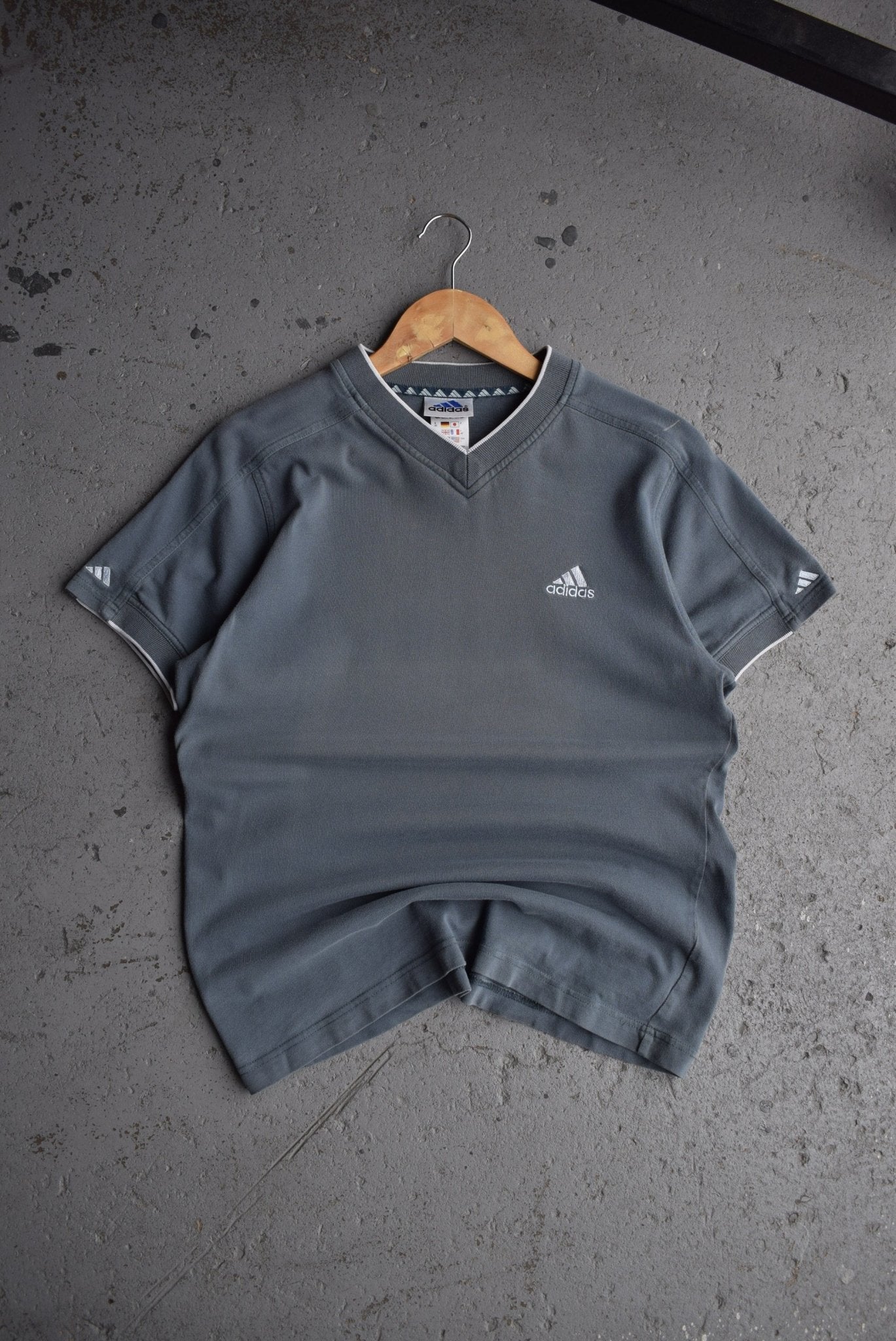 Vintage 90s Adidas Classic Logo Embroidered Tee (S) - Retrospective Store