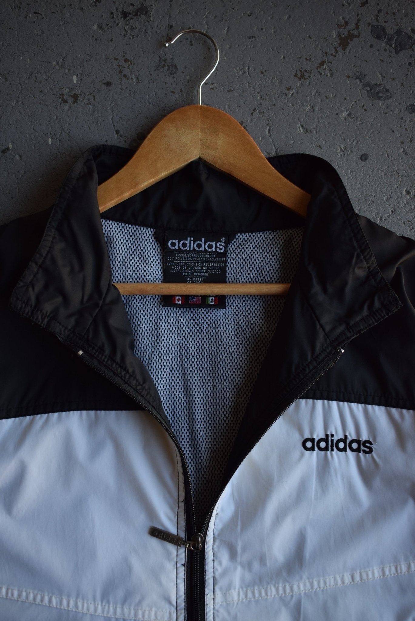 Vintage 90s Adidas Spellout Embroidered Windbreaker Jacket (L) - Retrospective Store