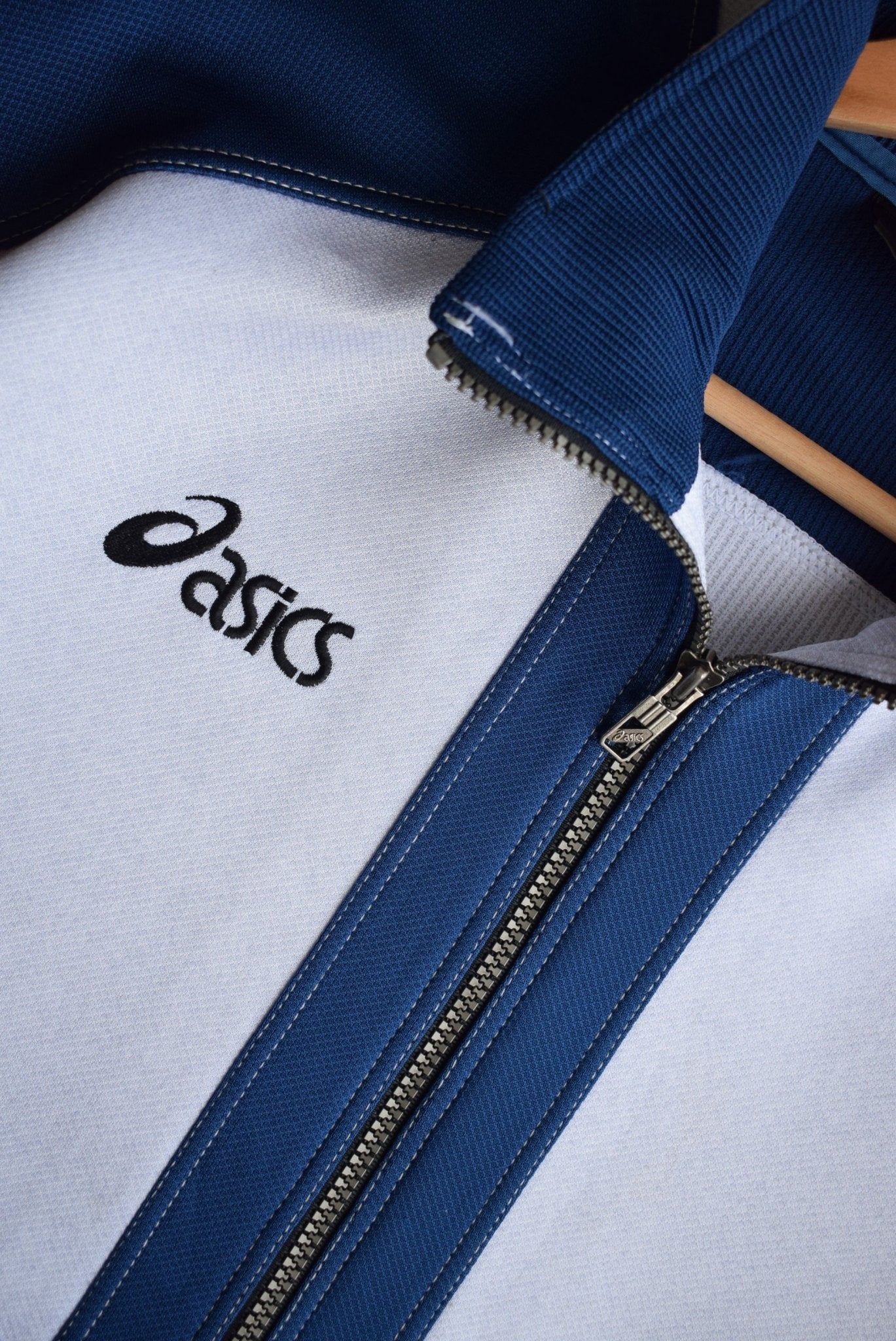 Vintage 90s Asics Classic Logo Embroidered Jacket (L) - Retrospective Store
