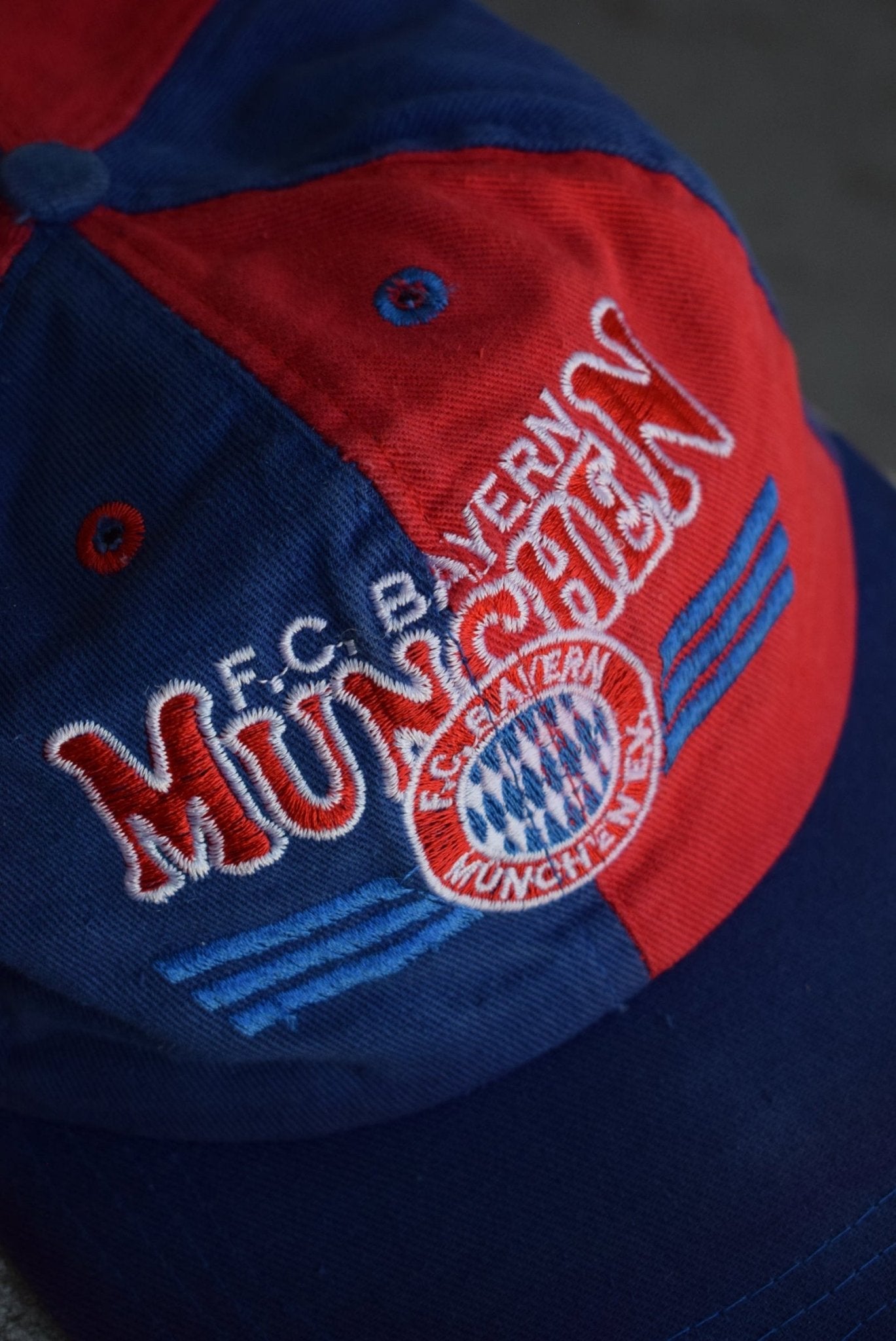 Vintage 90s Bayern Munich Embroidered Hat - Retrospective Store