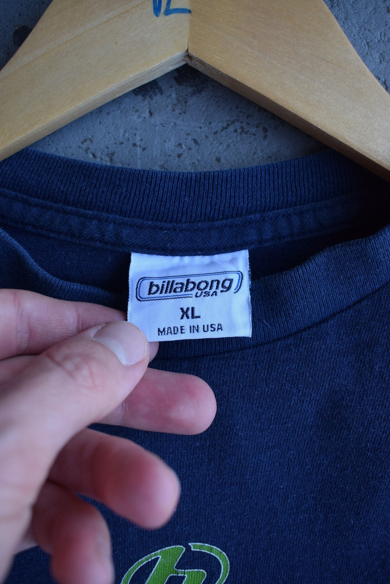 Vintage 90s Billabong Spellout Long Sleeve Tee (XS/S) - Retrospective Store