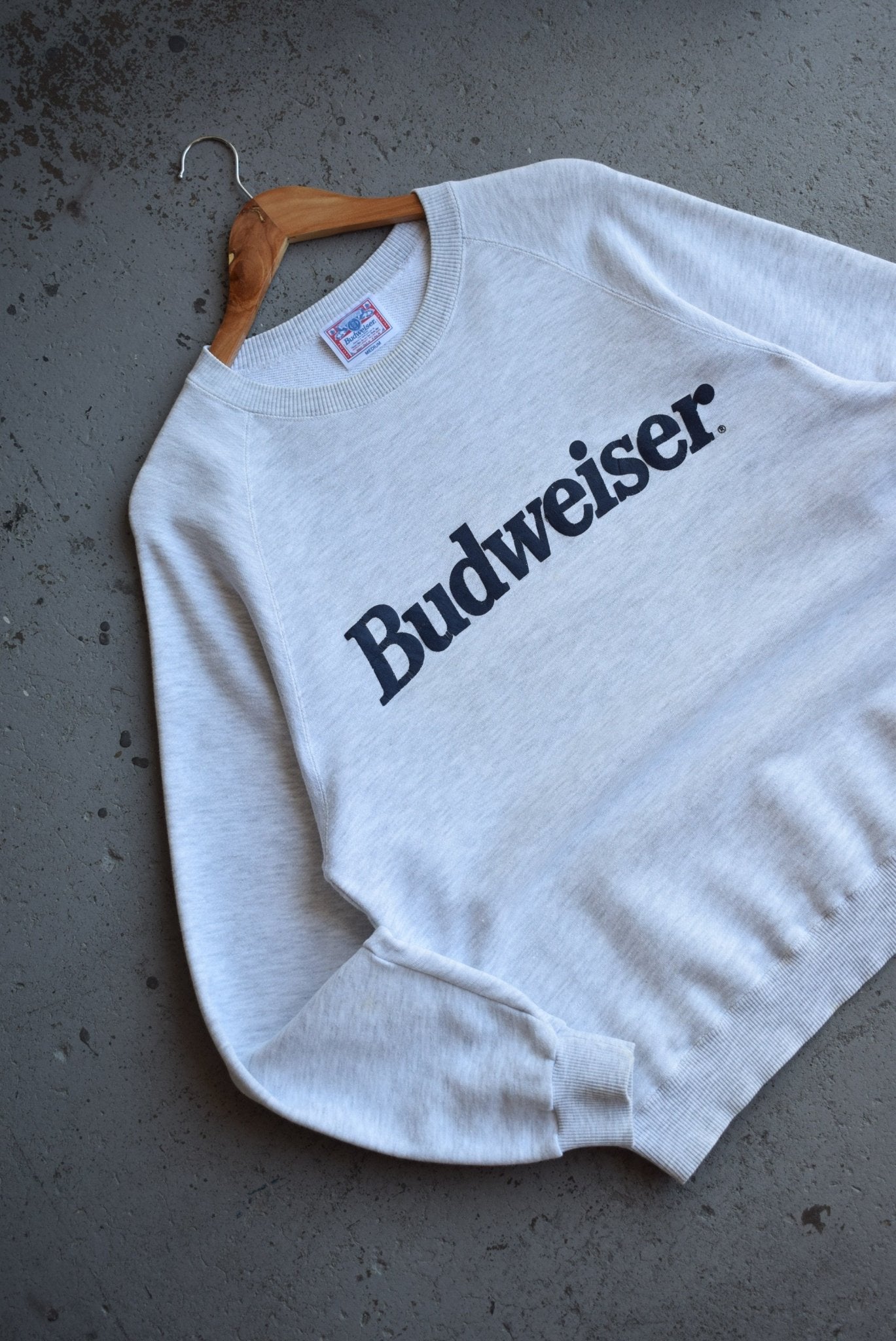 Vintage 90s Budweiser Spellout Crewneck (M) - Retrospective Store