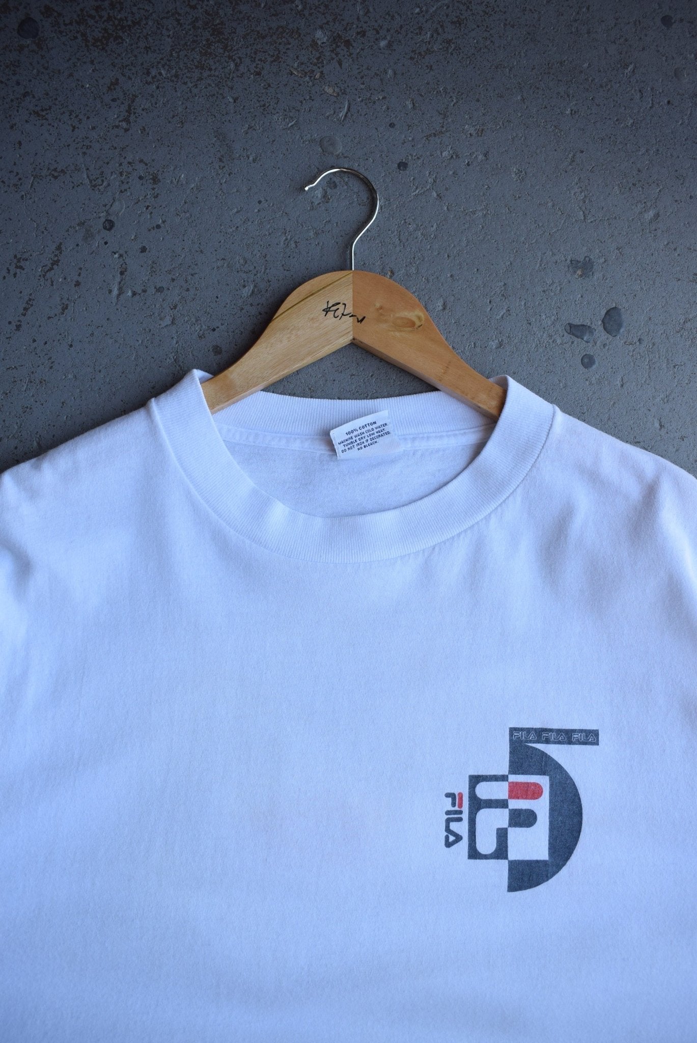 Vintage 90s Fila Graphic Tee (XXL) - Retrospective Store