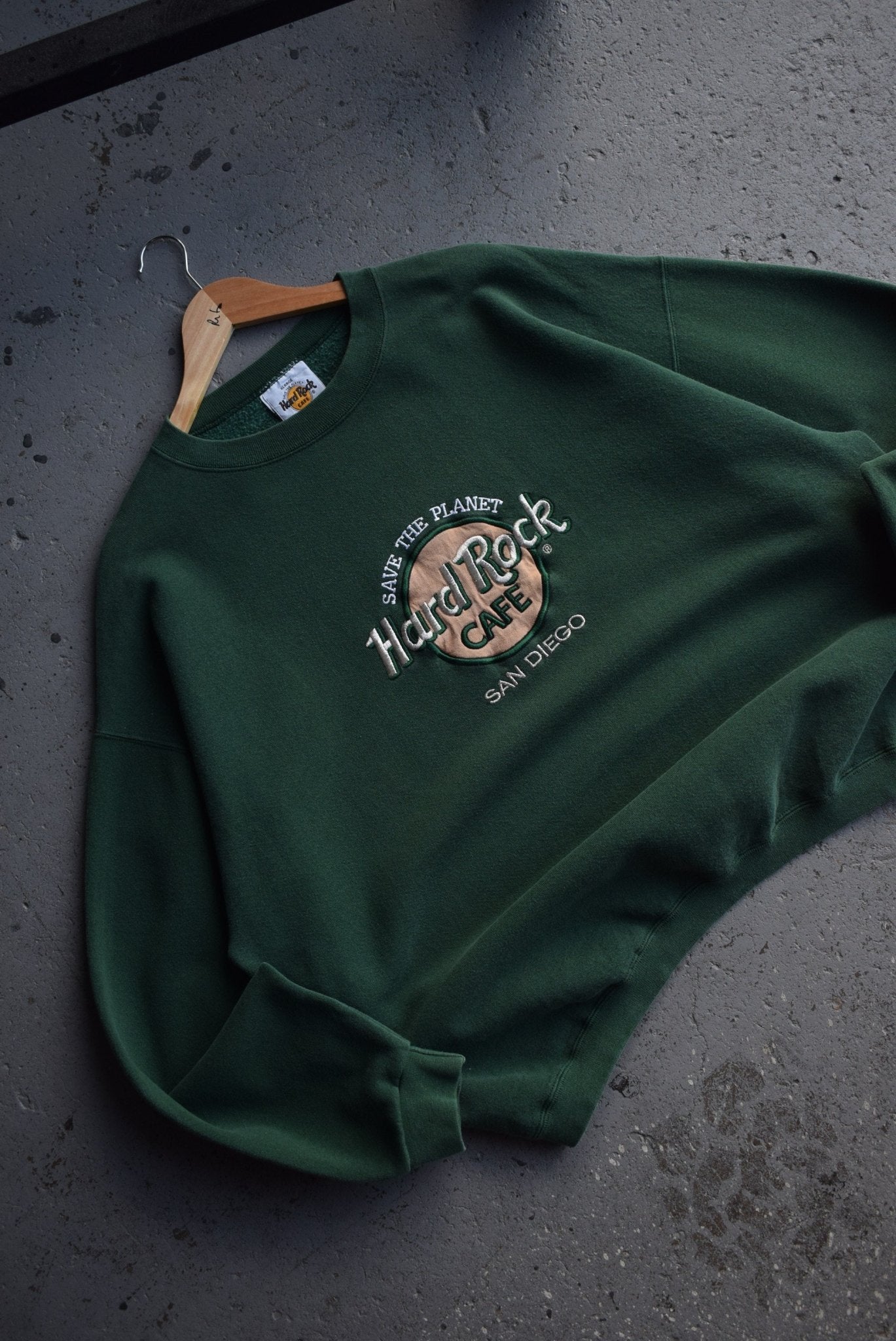 Vintage 90s Hard Rock Cafe 'Save The Planet' Embroidered Crewneck (XL) - Retrospective Store