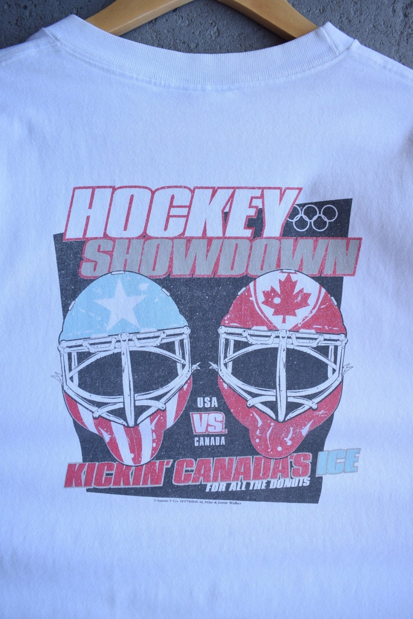 Vintage 90s Hockey Showdown USA vs Canada Tee (XL) - Retrospective Store