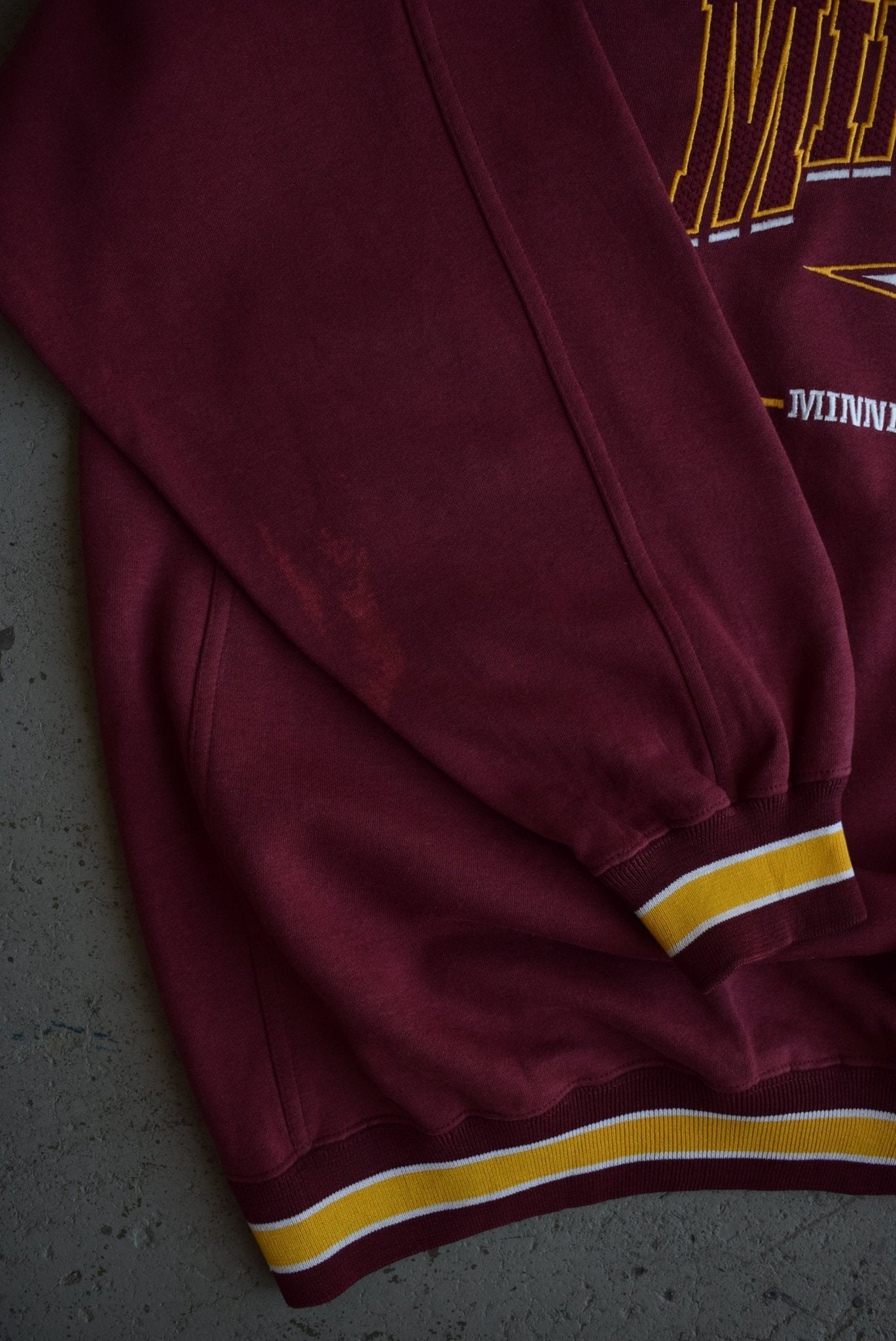 Vintage 90s Lee Sports x University of Minnesota Embroidered Crewneck (XXL) - Retrospective Store