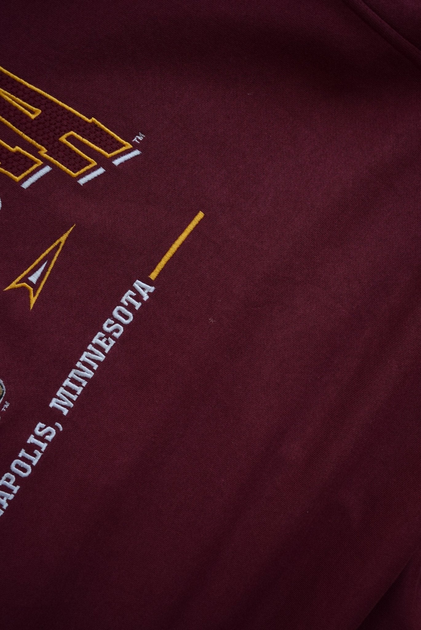 Vintage 90s Lee Sports x University of Minnesota Embroidered Crewneck (XXL) - Retrospective Store